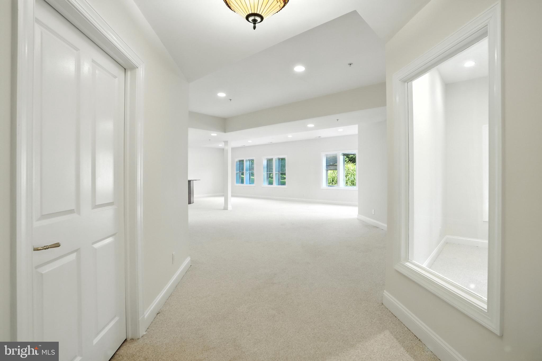 RIVER PLANTATION - Residential Lease