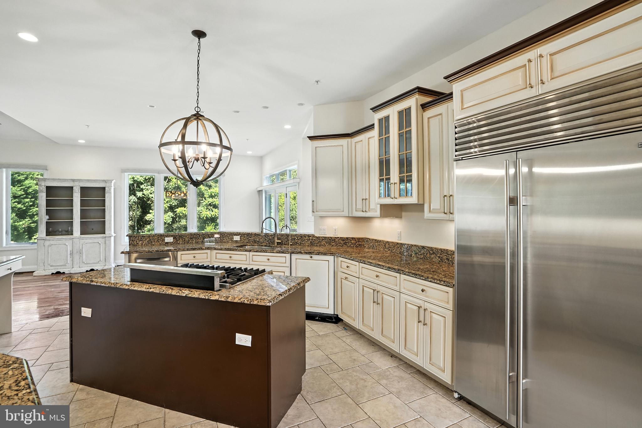 RIVER PLANTATION - Residential Lease