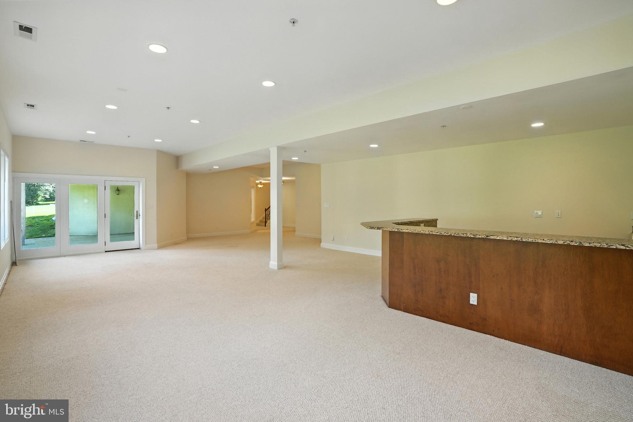 RIVER PLANTATION - Residential Lease