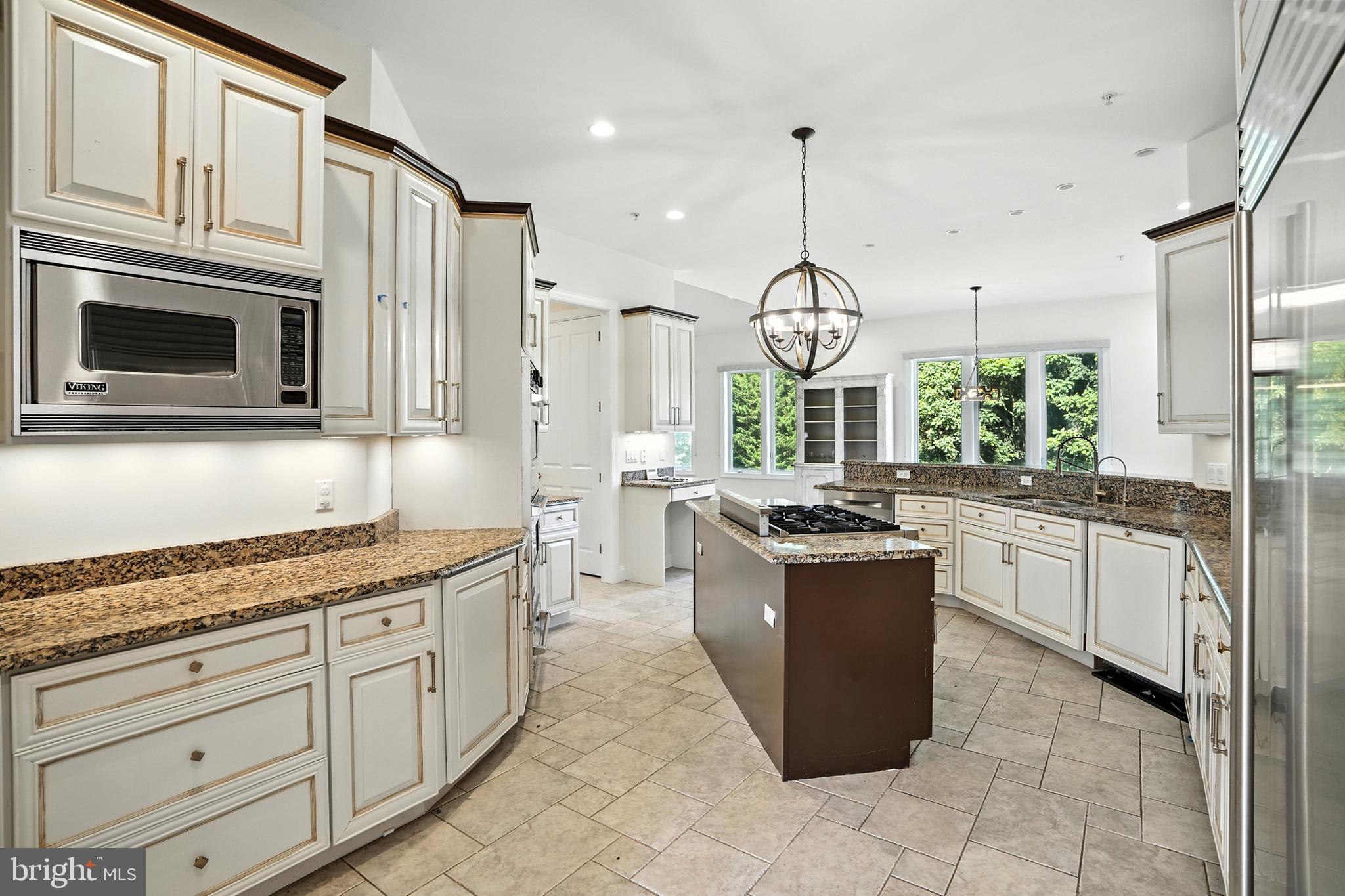 RIVER PLANTATION - Residential Lease