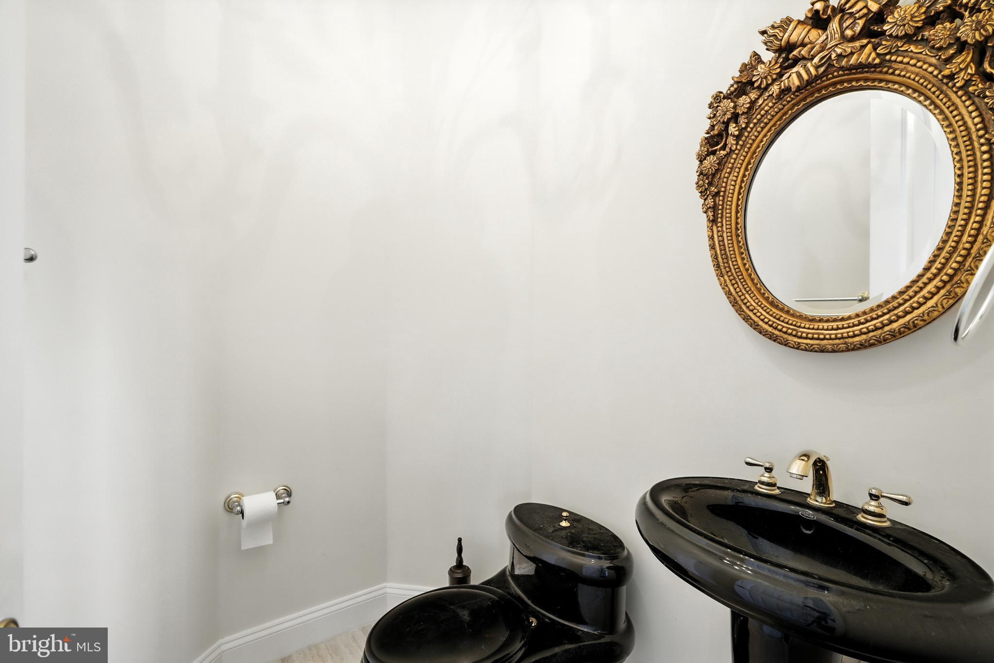 RIVER PLANTATION - Residential Lease