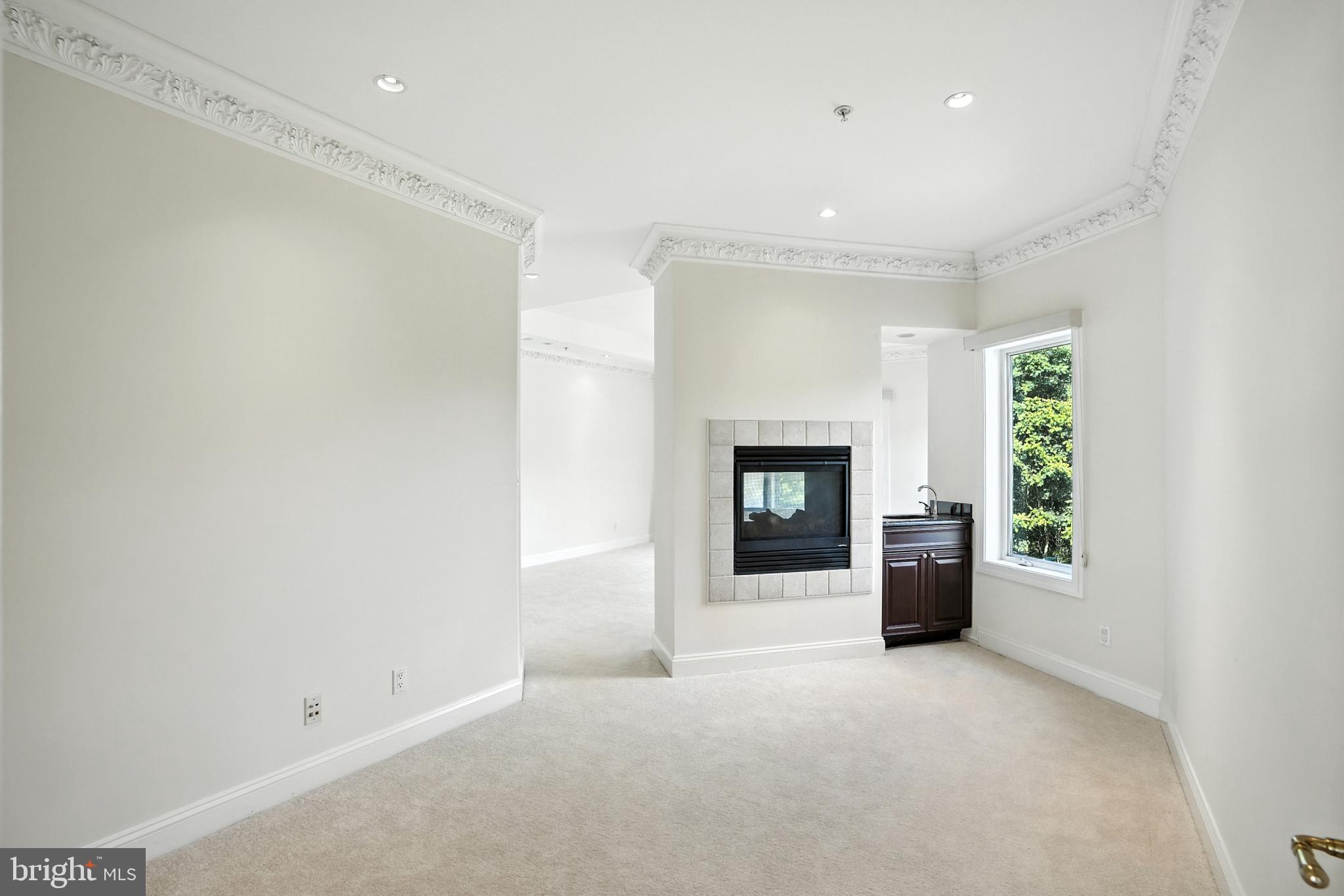 RIVER PLANTATION - Residential Lease