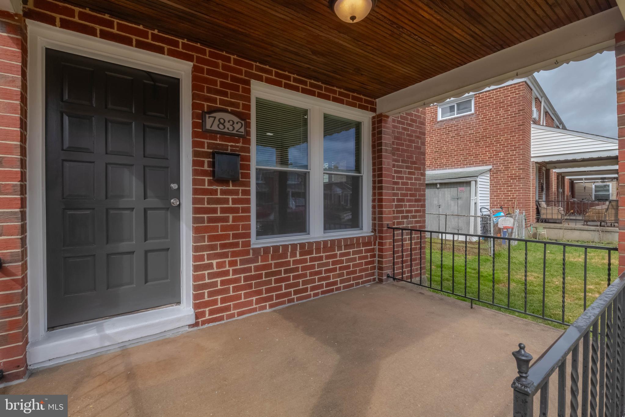 CHARLESMONT - Residential