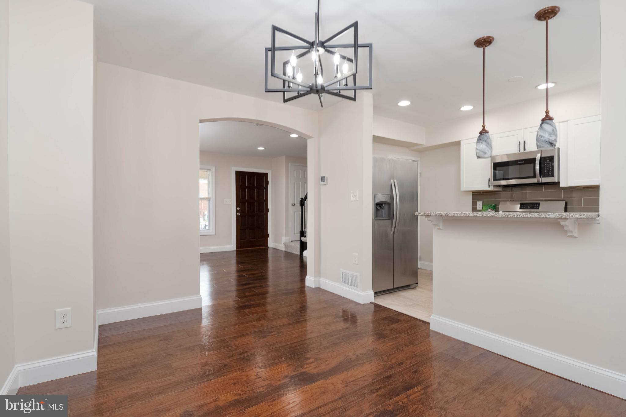 CHARLESMONT - Residential