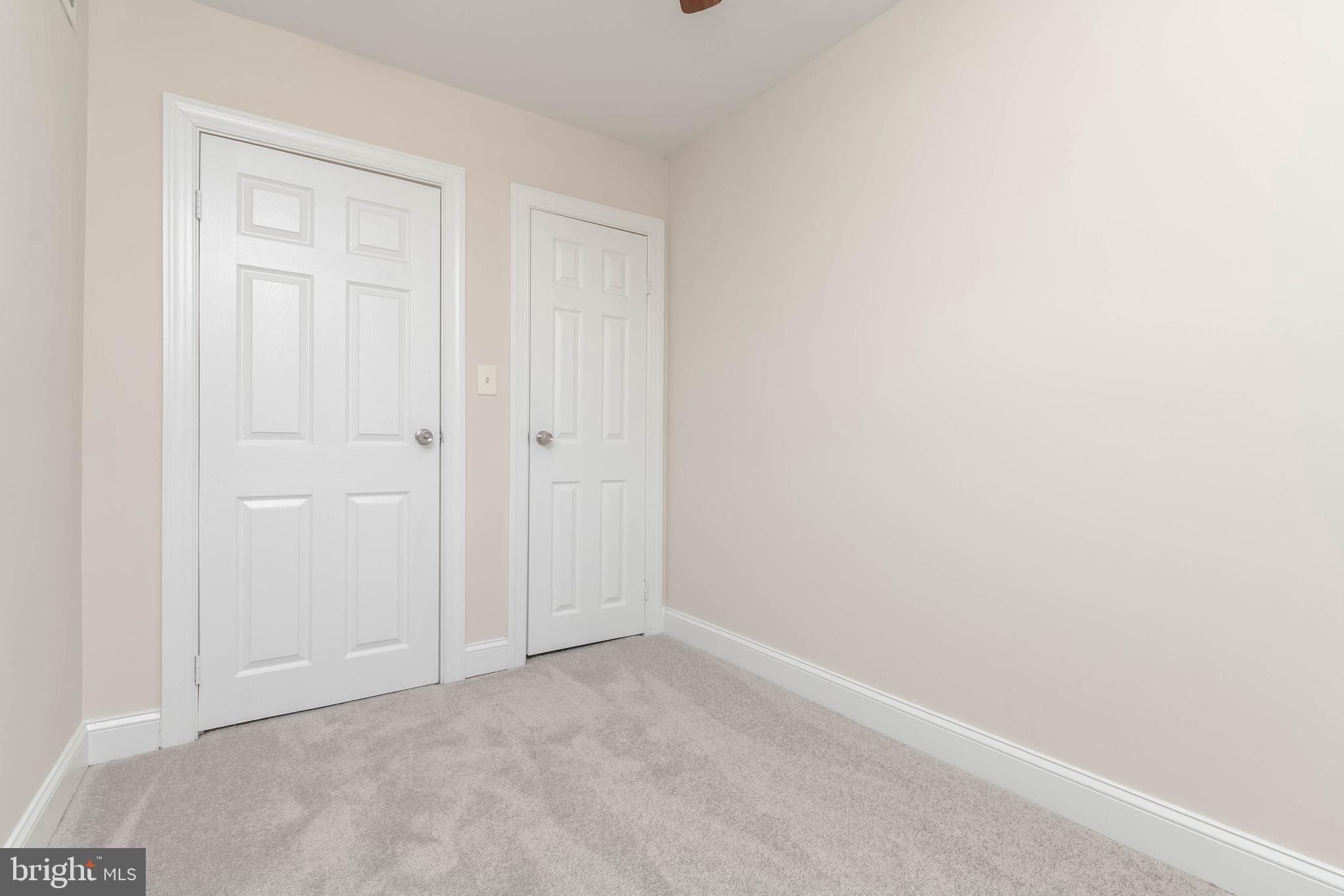 CHARLESMONT - Residential