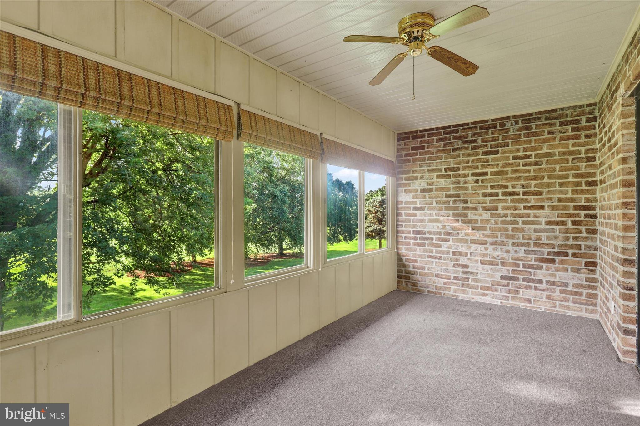 PENN NATIONAL GOLF COURSE COMMUNITY - Residential