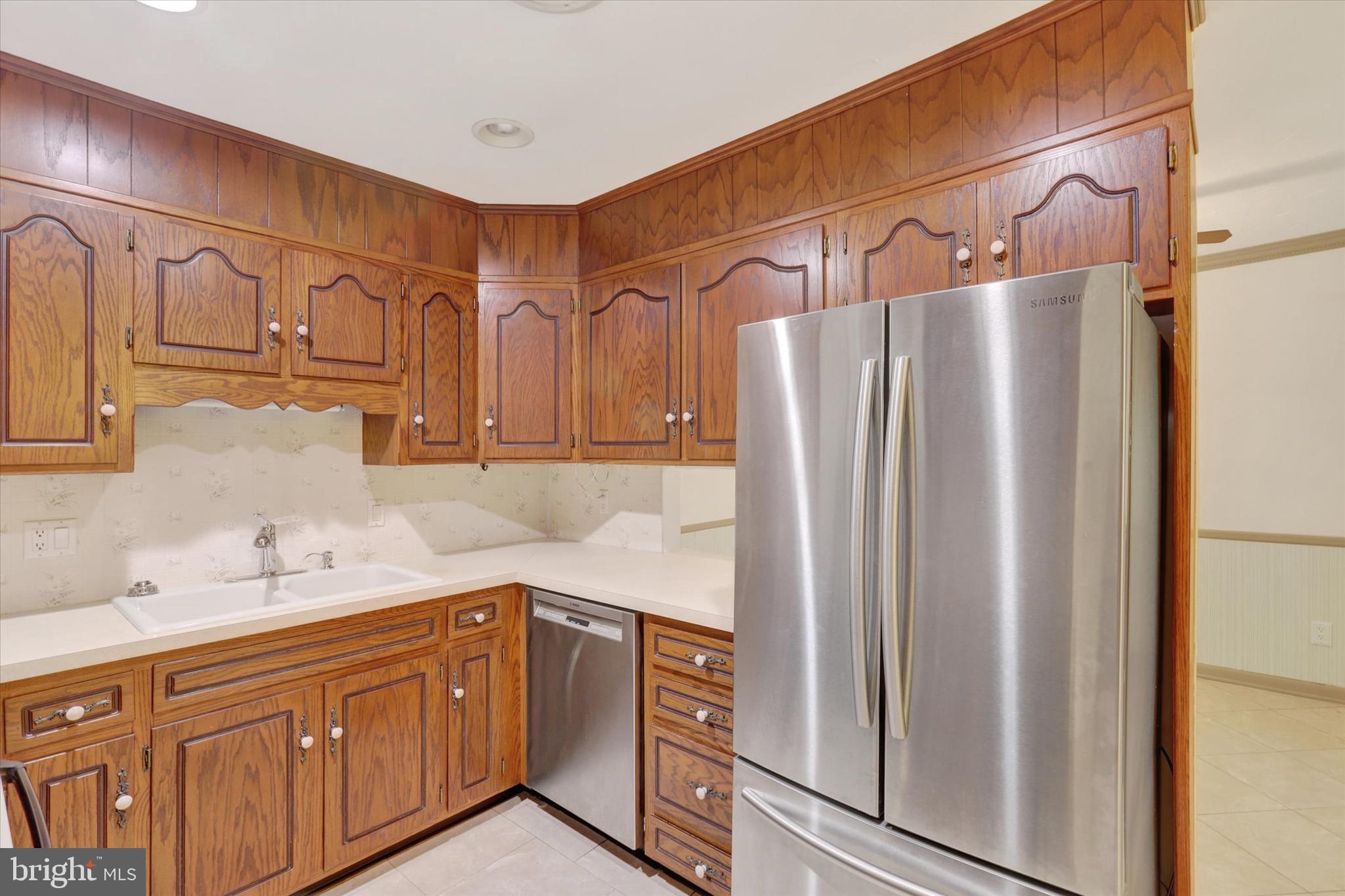 PENN NATIONAL GOLF COURSE COMMUNITY - Residential