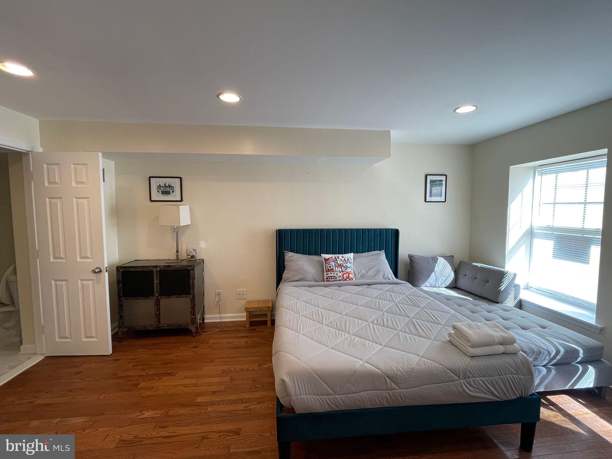 HAWTHORNE - Residential