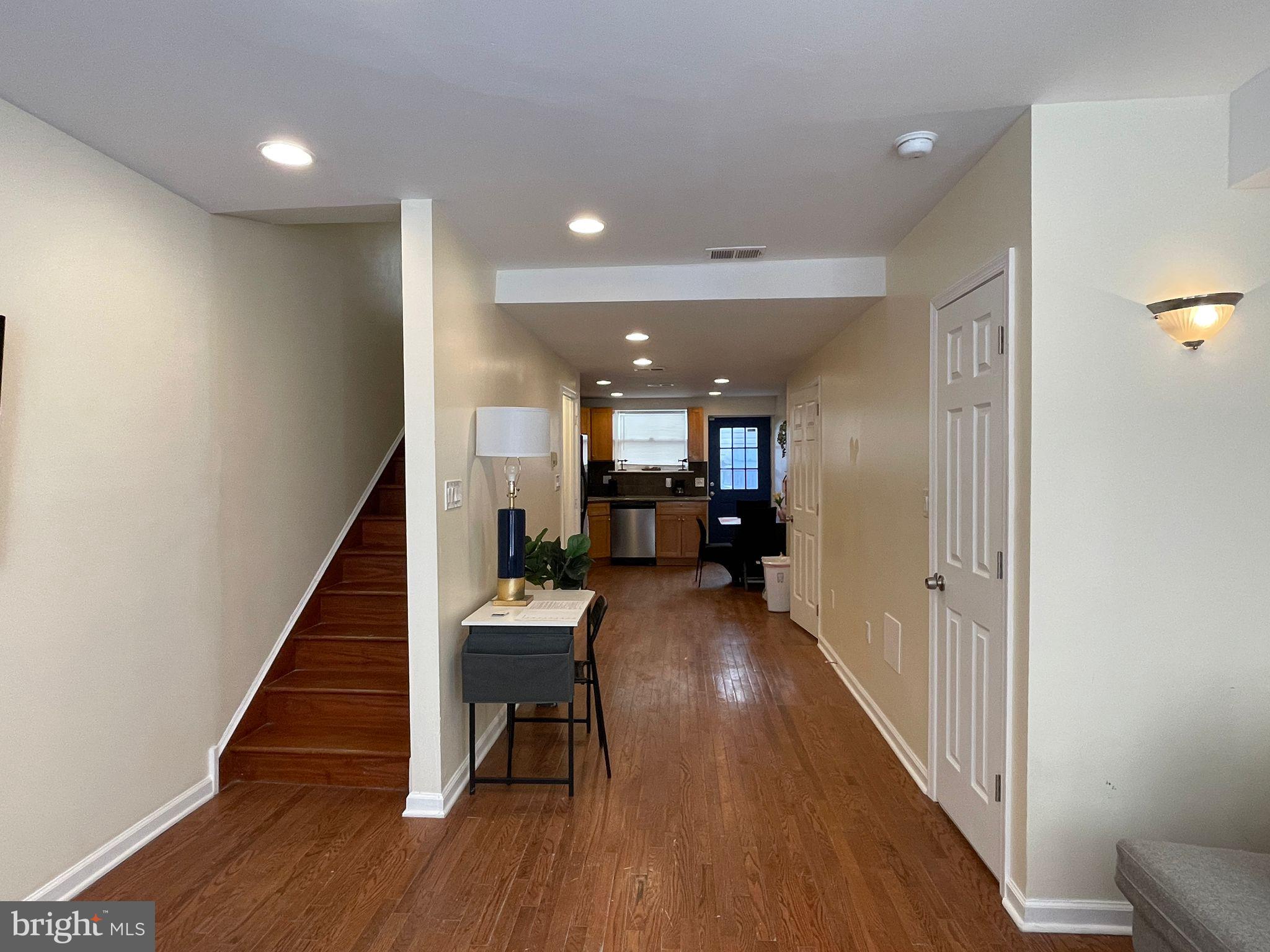 HAWTHORNE - Residential