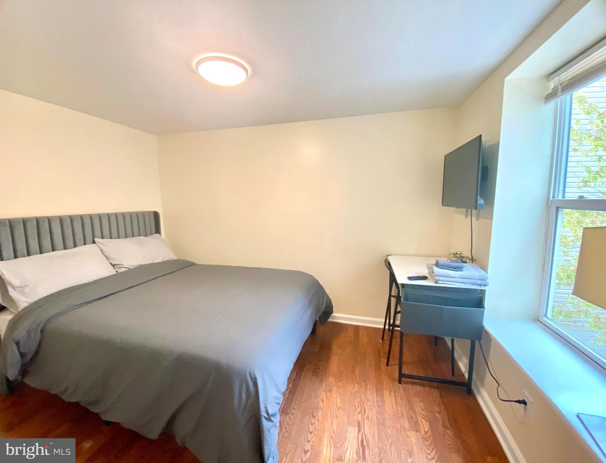 HAWTHORNE - Residential