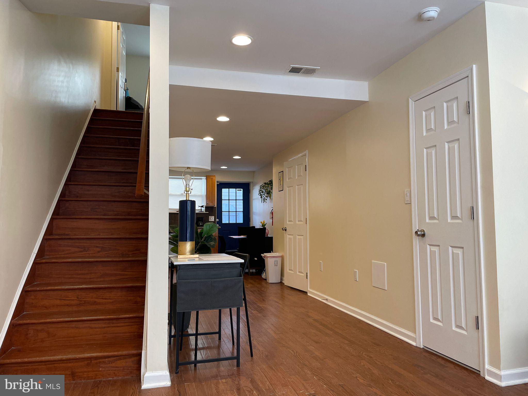 HAWTHORNE - Residential