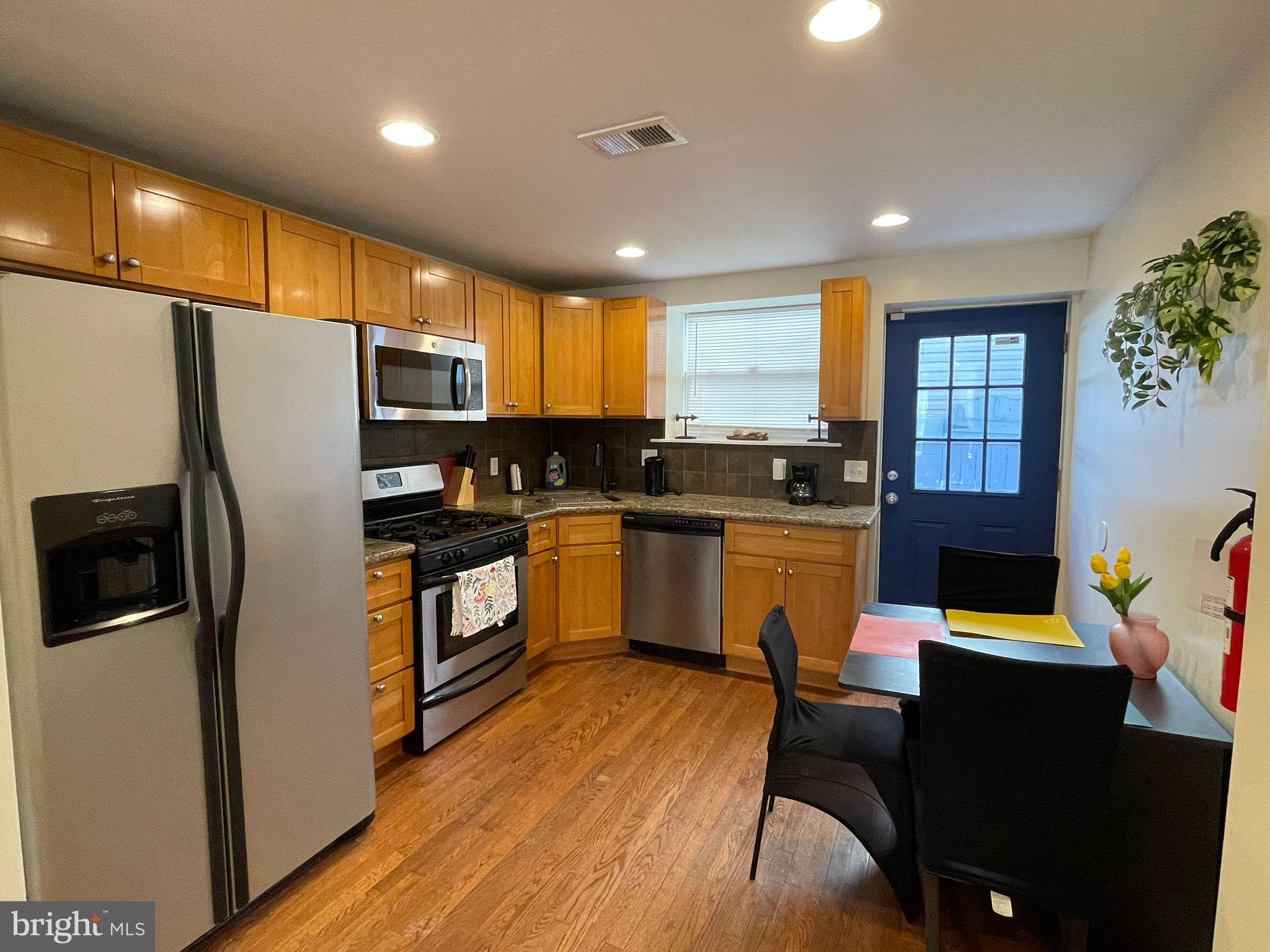 HAWTHORNE - Residential