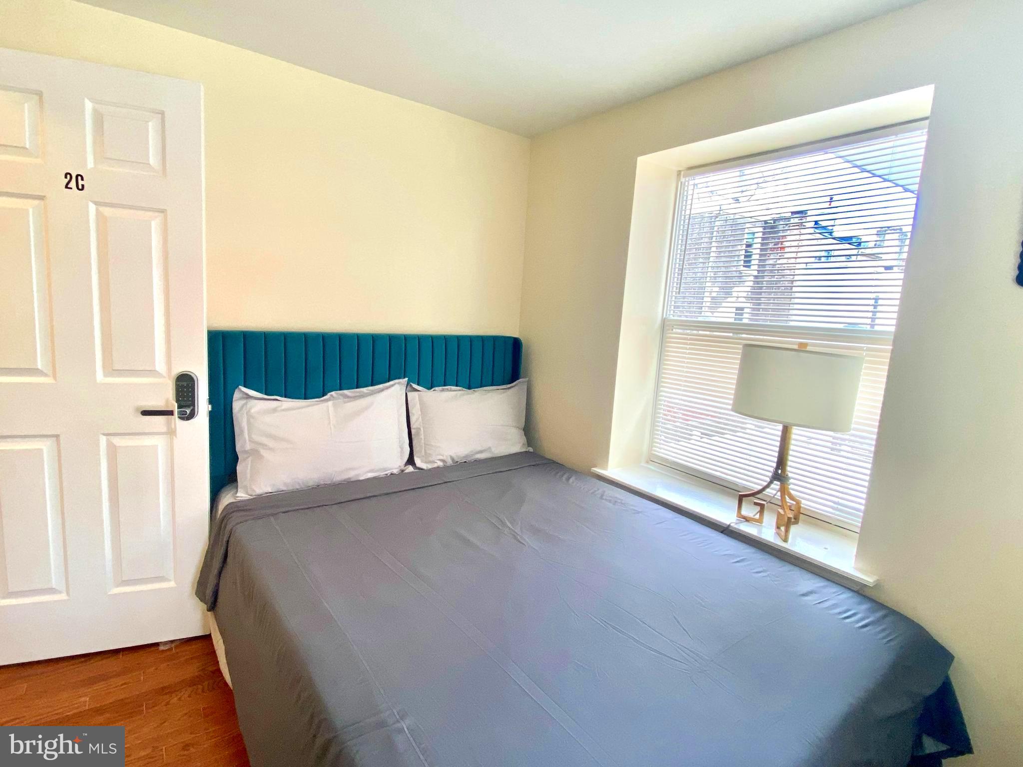 HAWTHORNE - Residential