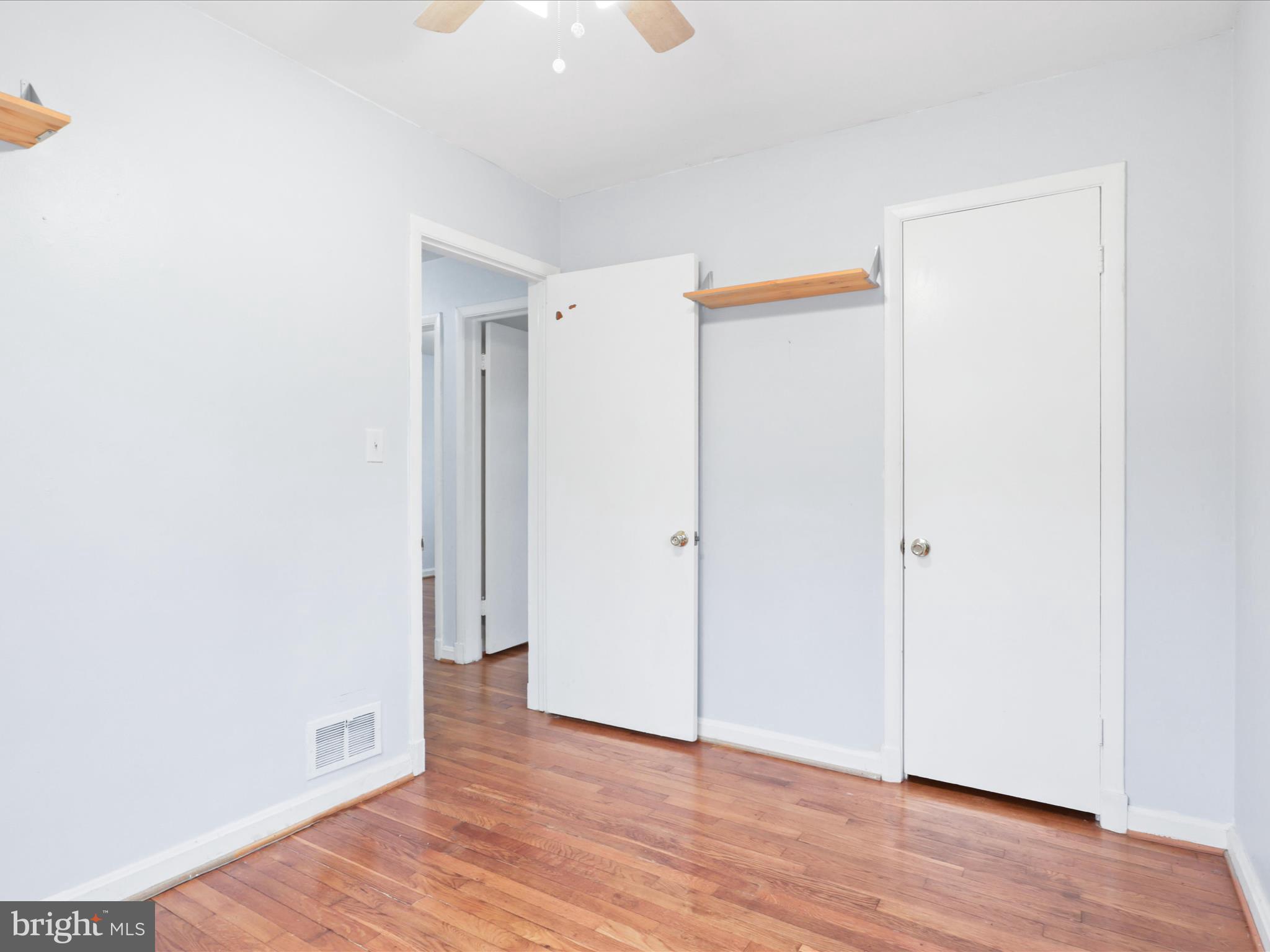 LEE CREST - Residential