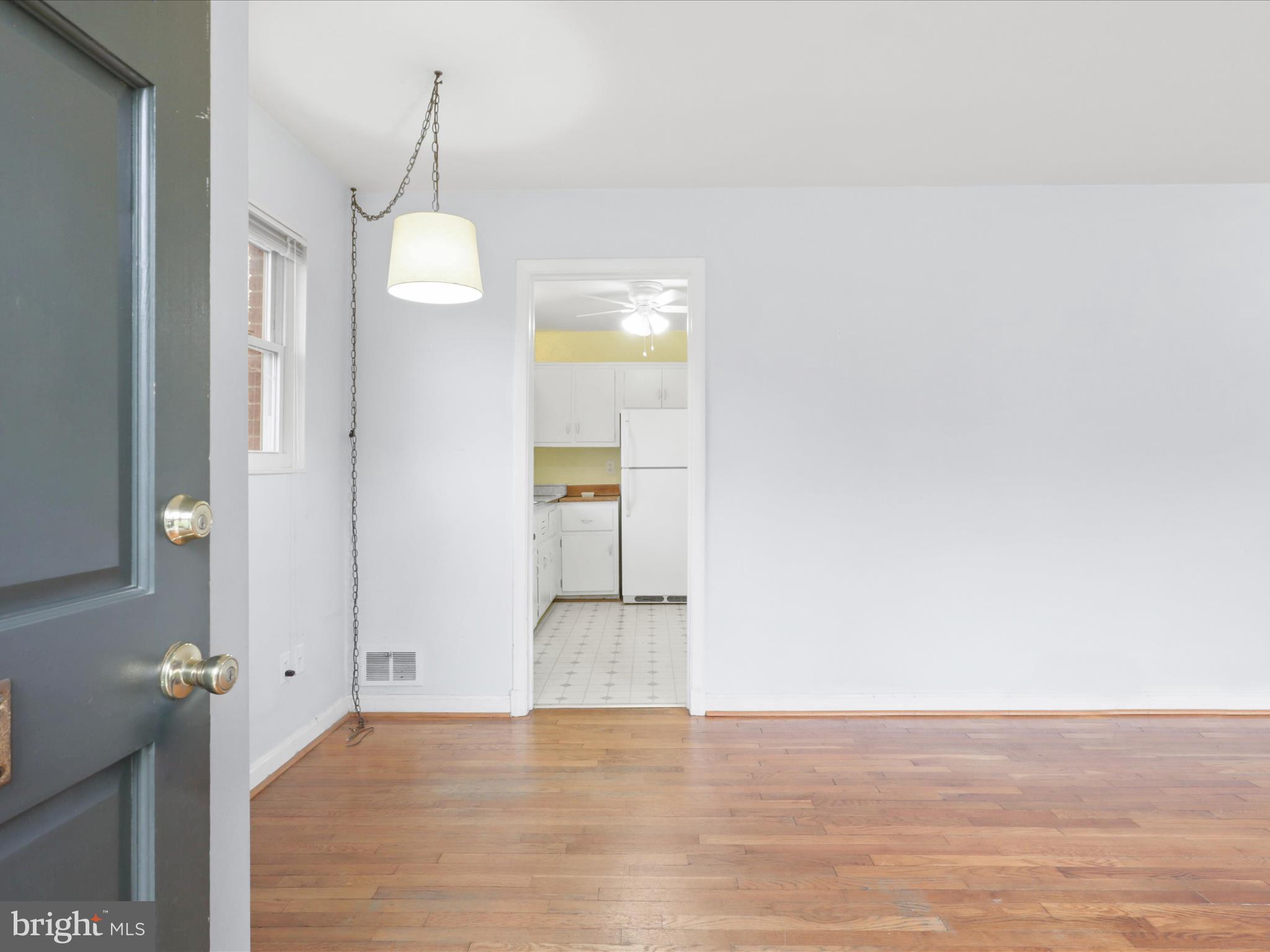 LEE CREST - Residential