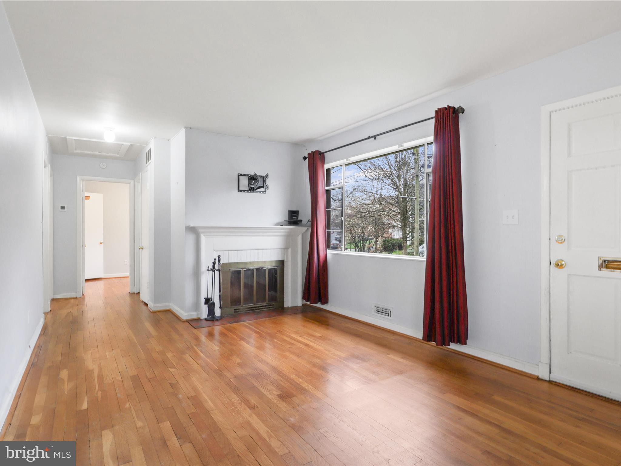 LEE CREST - Residential