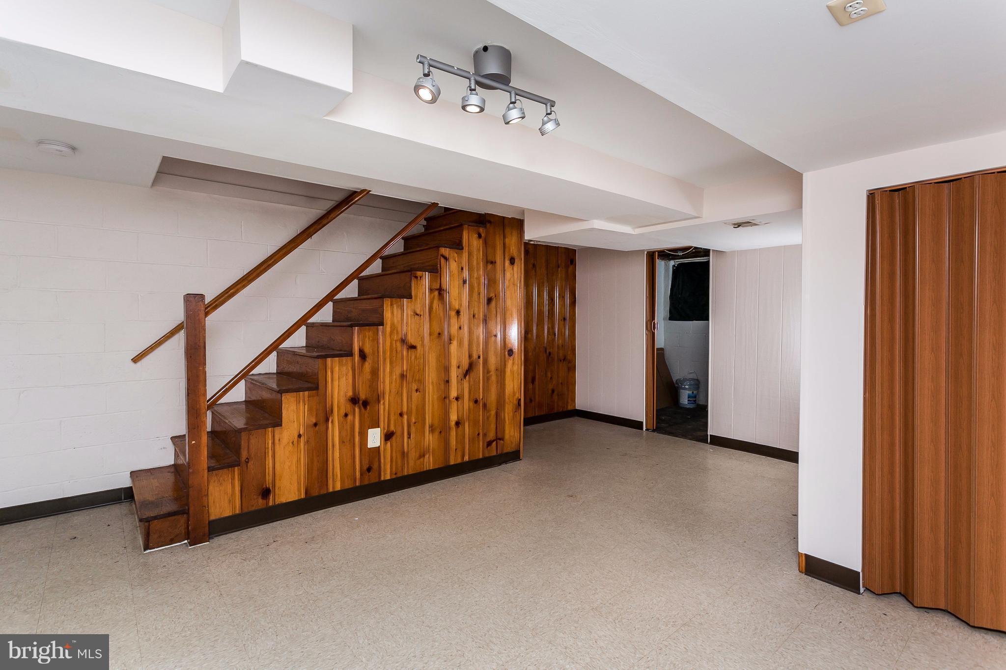 HILLENDALE - Residential