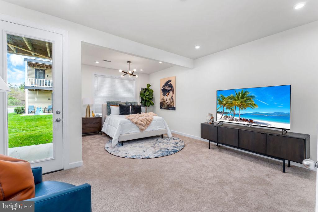 POTOMAC TRACE - Residential