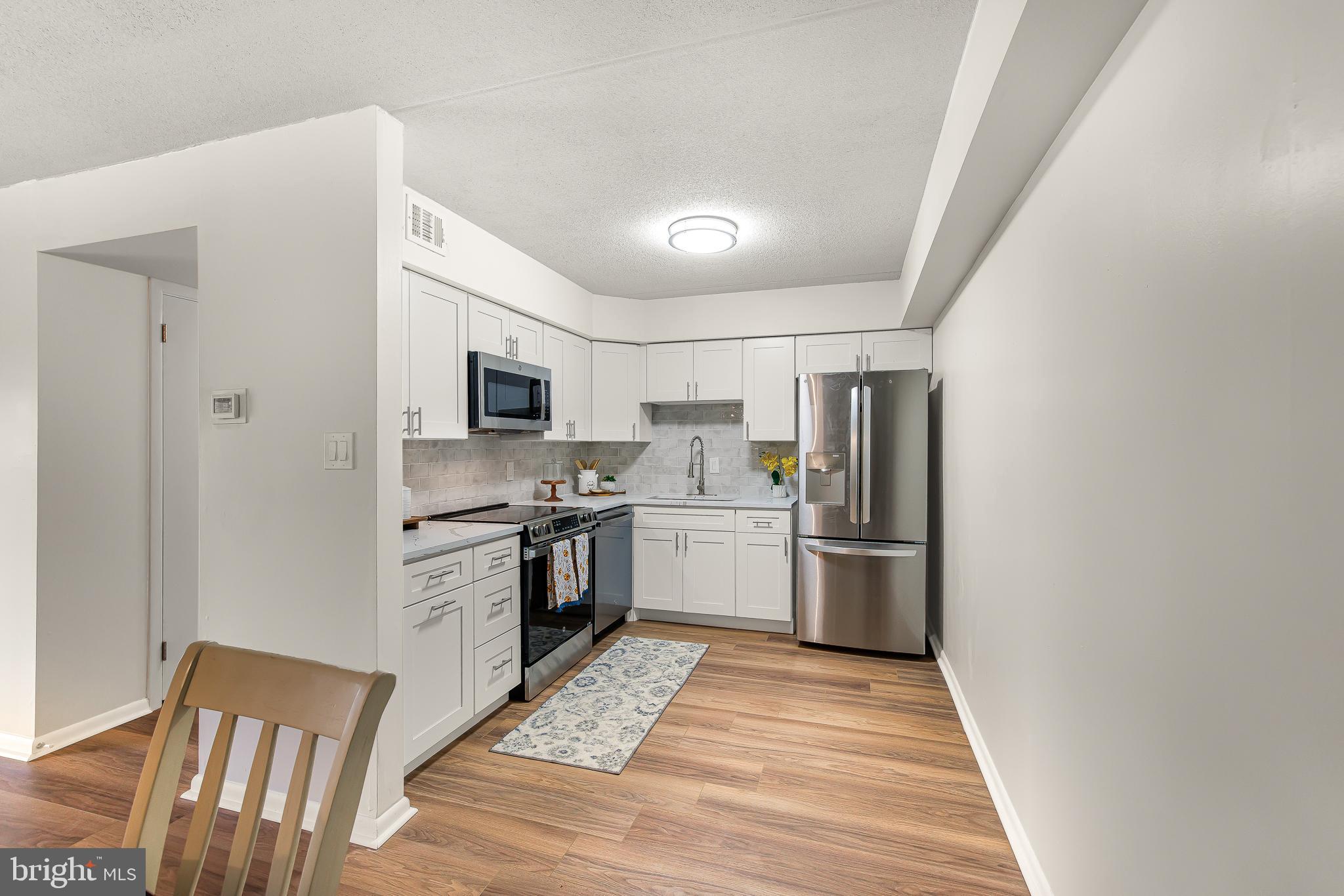 3601 HEWN LANE 526 526