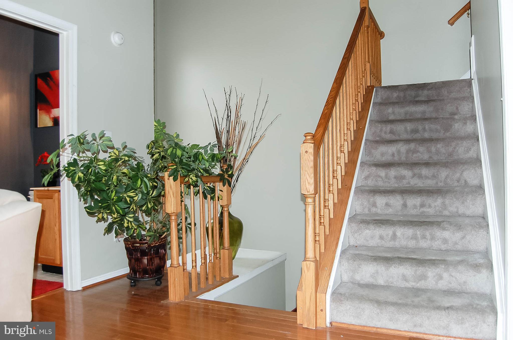 KINGS COUNCIL CONDO - Residential