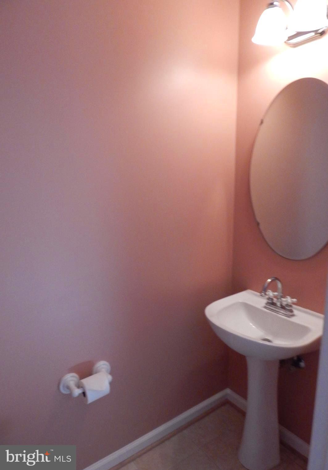 KINGSVIEW RIDGE - Residential Lease