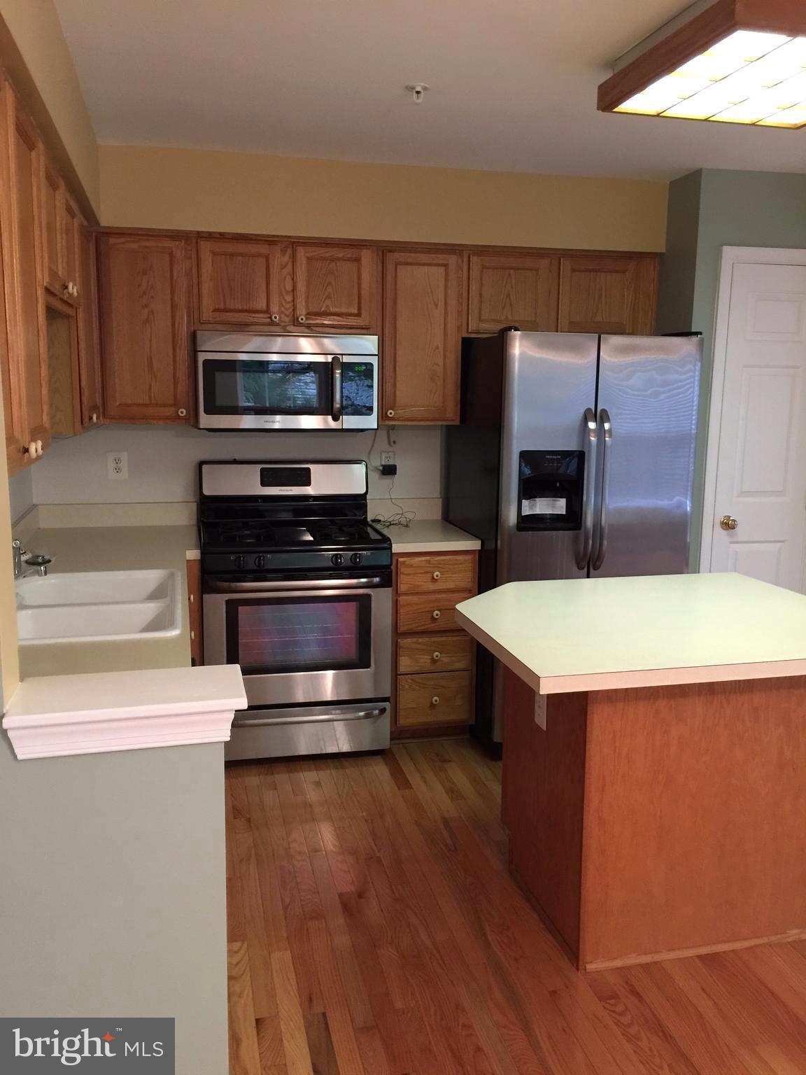 KINGSVIEW RIDGE - Residential Lease