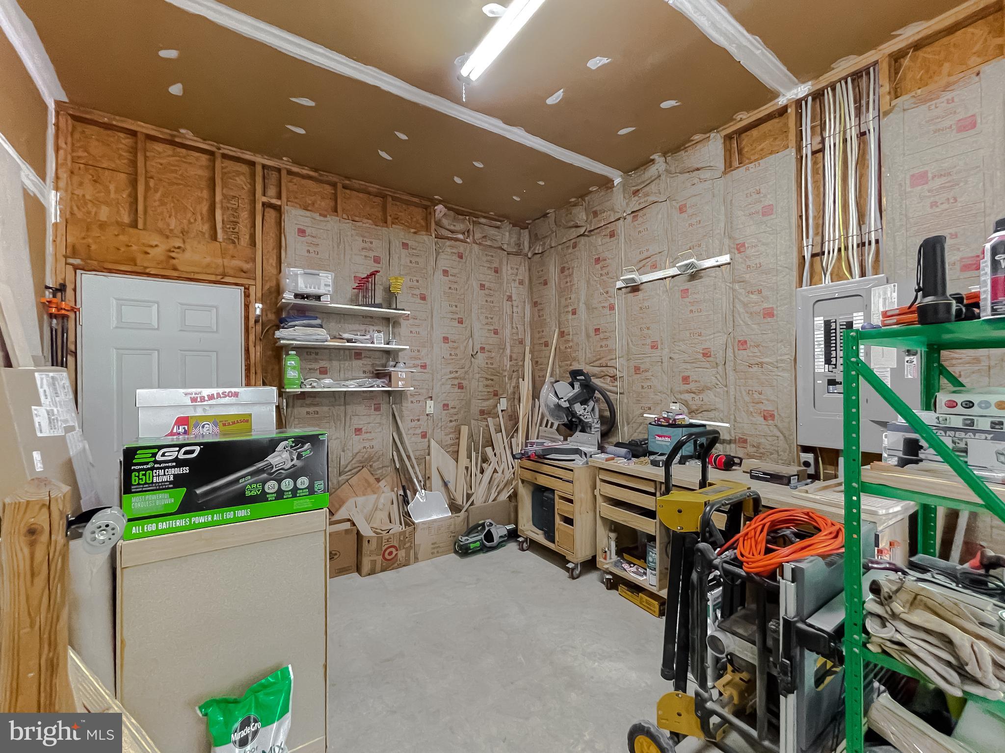 PERSIMMON HILLS - Residential