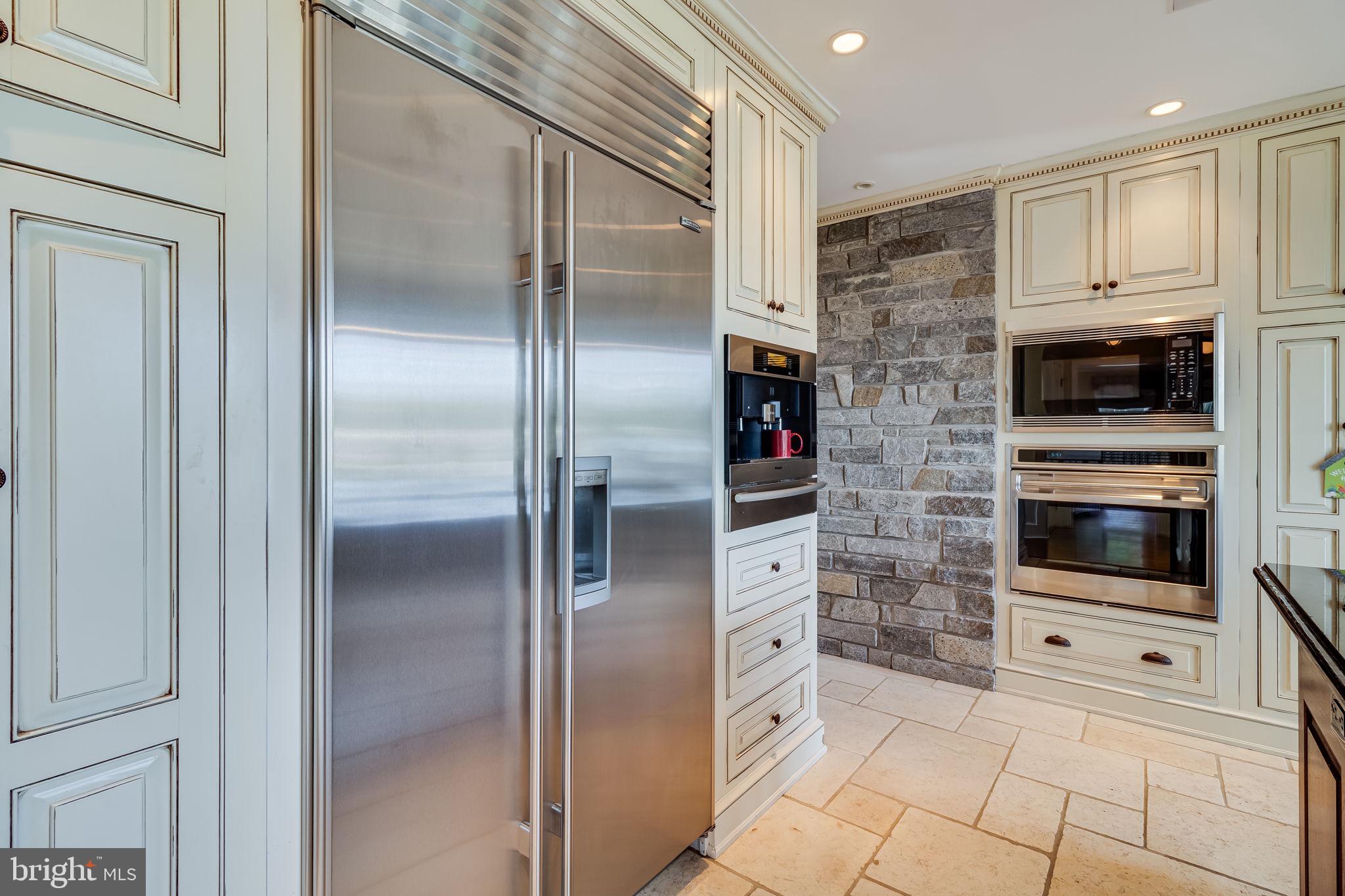 MARVA POINT - Residential