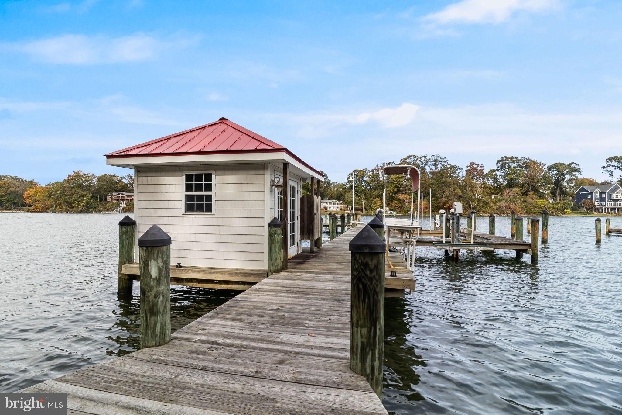 MARVA POINT - Residential