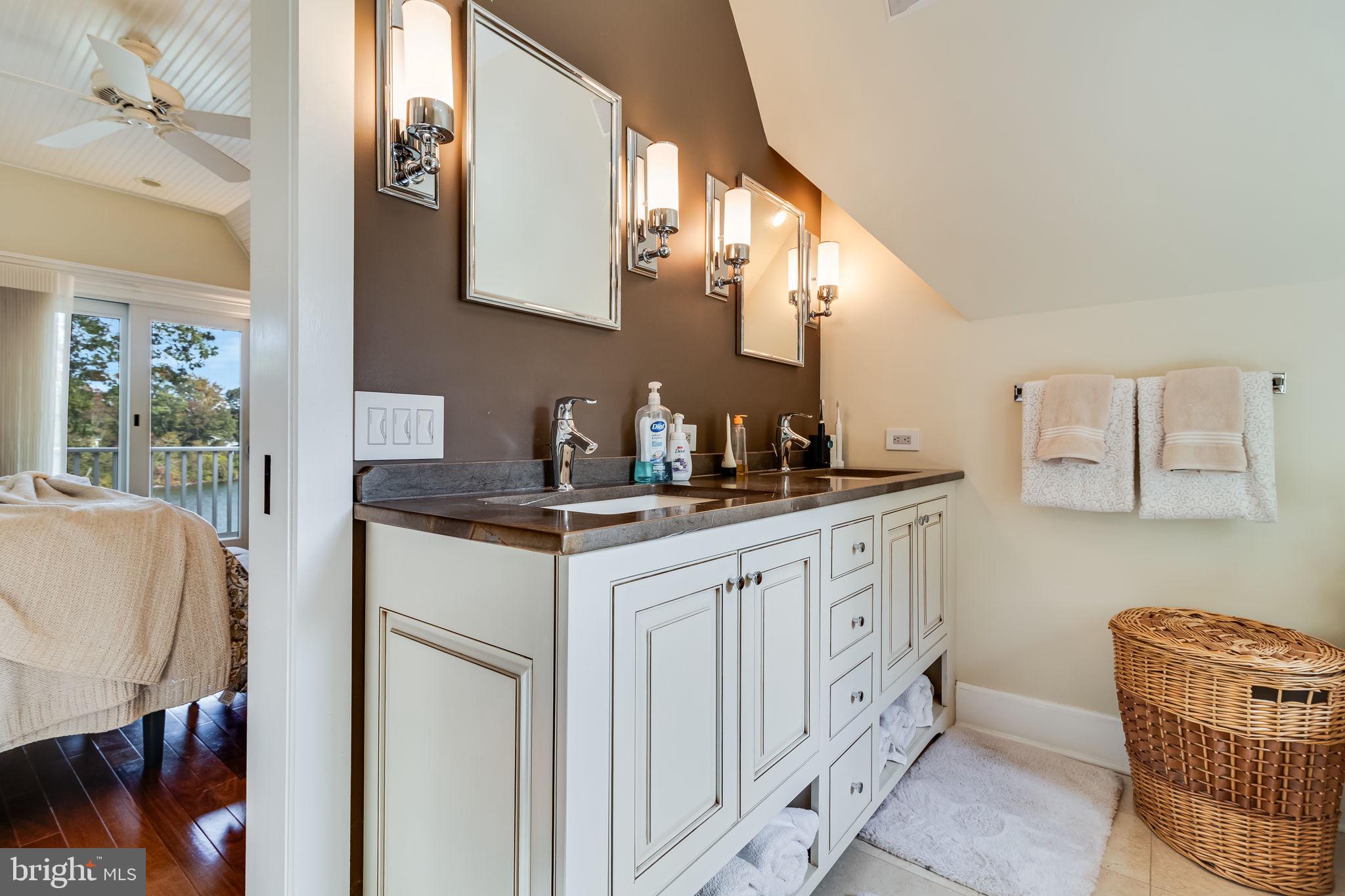 MARVA POINT - Residential