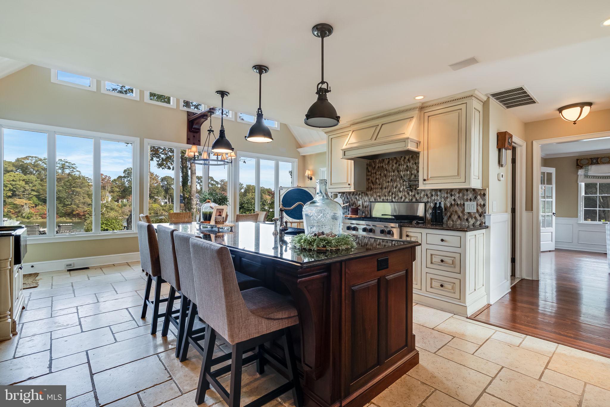 MARVA POINT - Residential