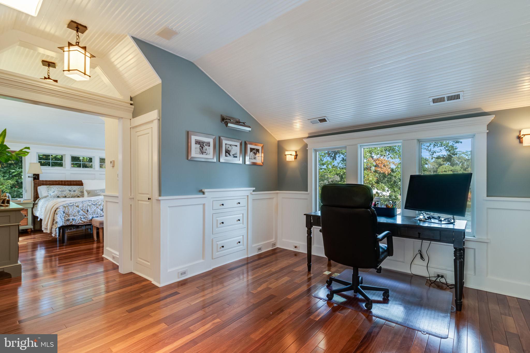 MARVA POINT - Residential