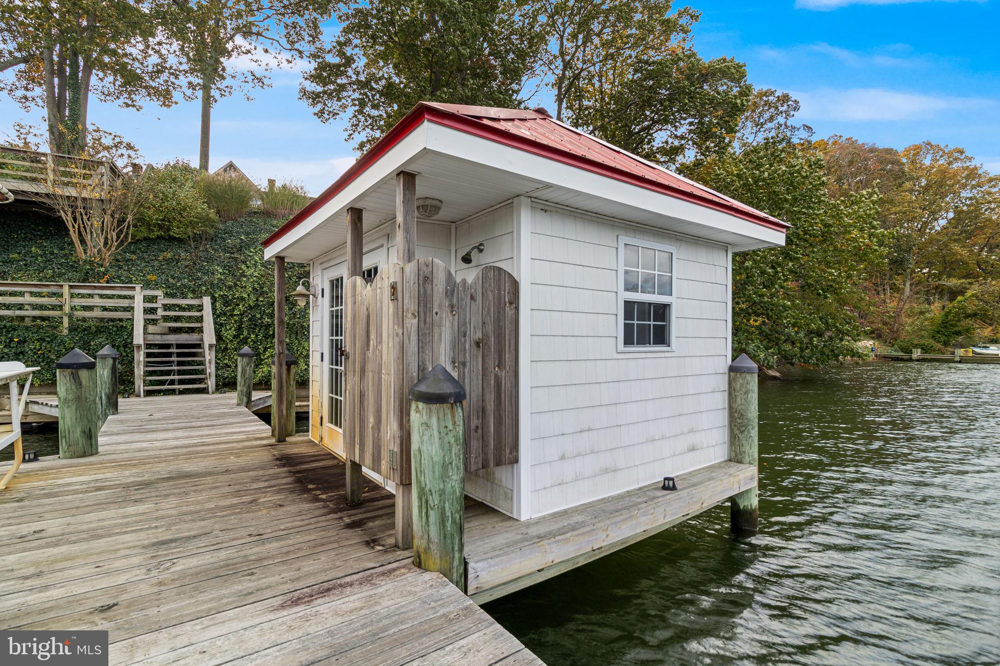 MARVA POINT - Residential