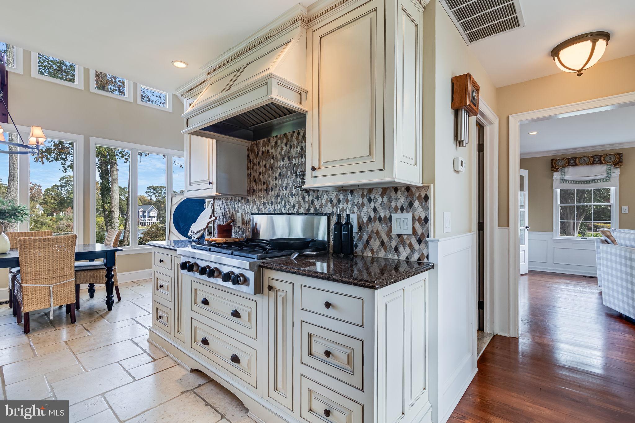 MARVA POINT - Residential