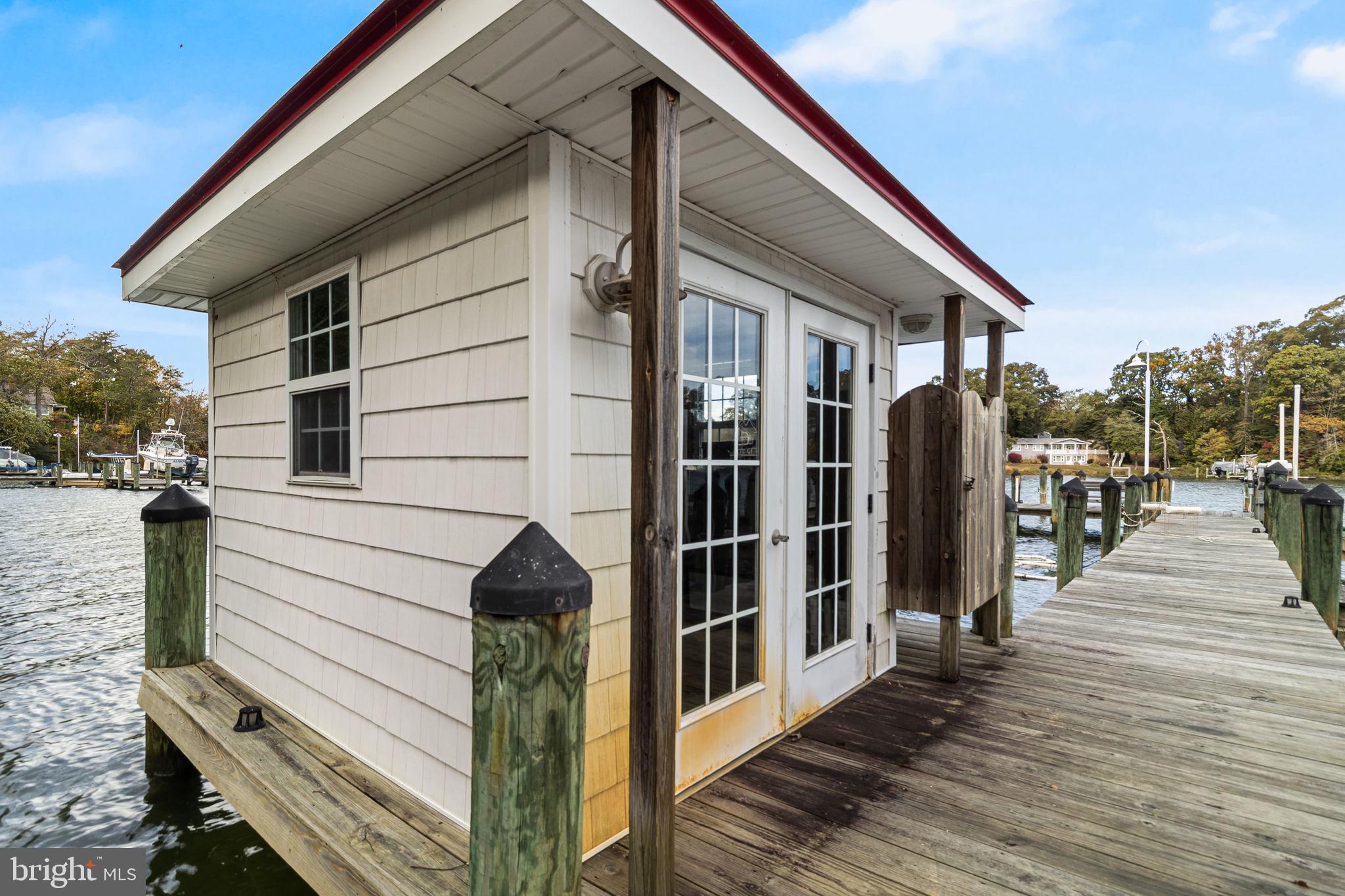 MARVA POINT - Residential