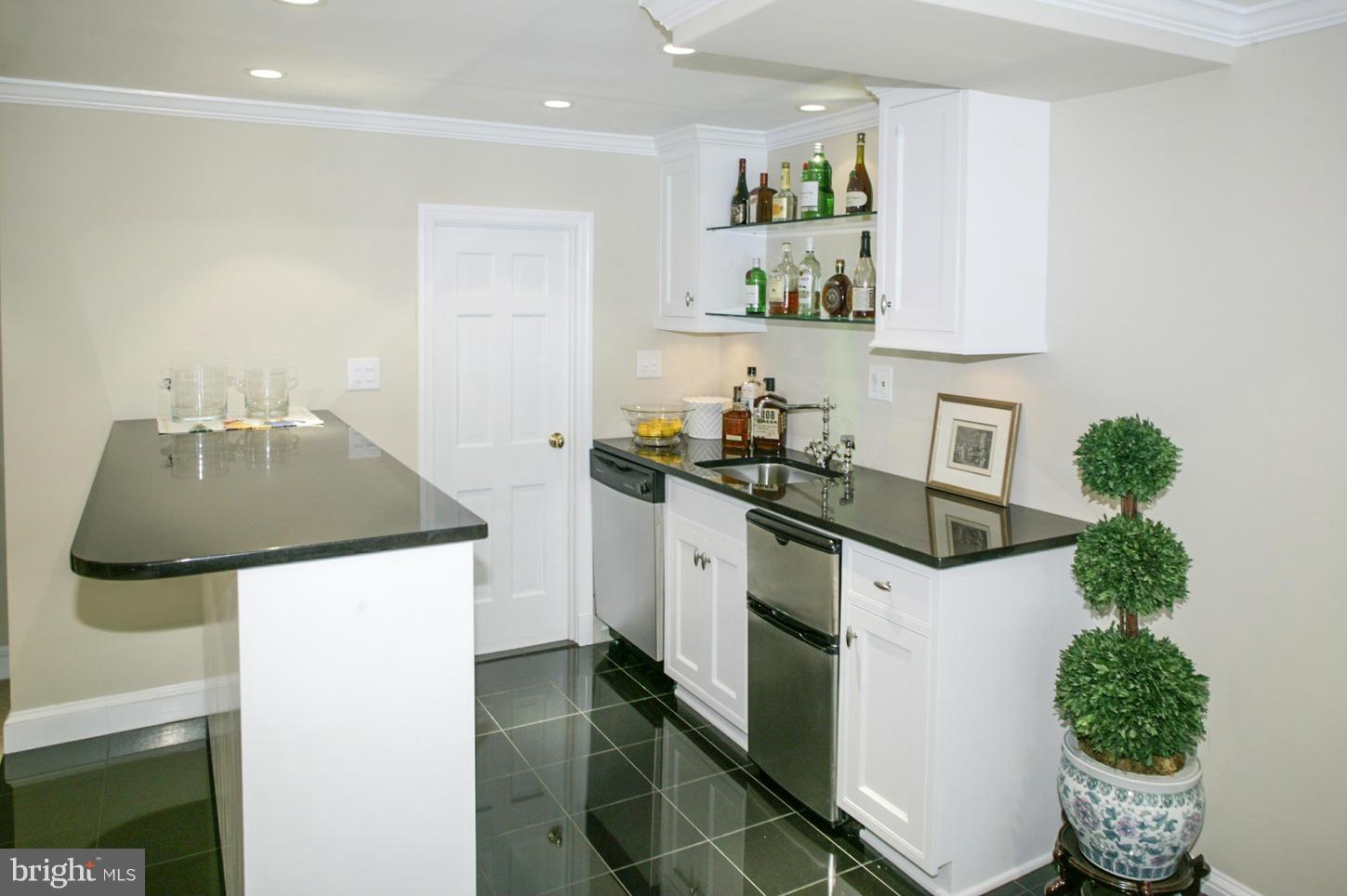 SPRING VALLEY - Residential