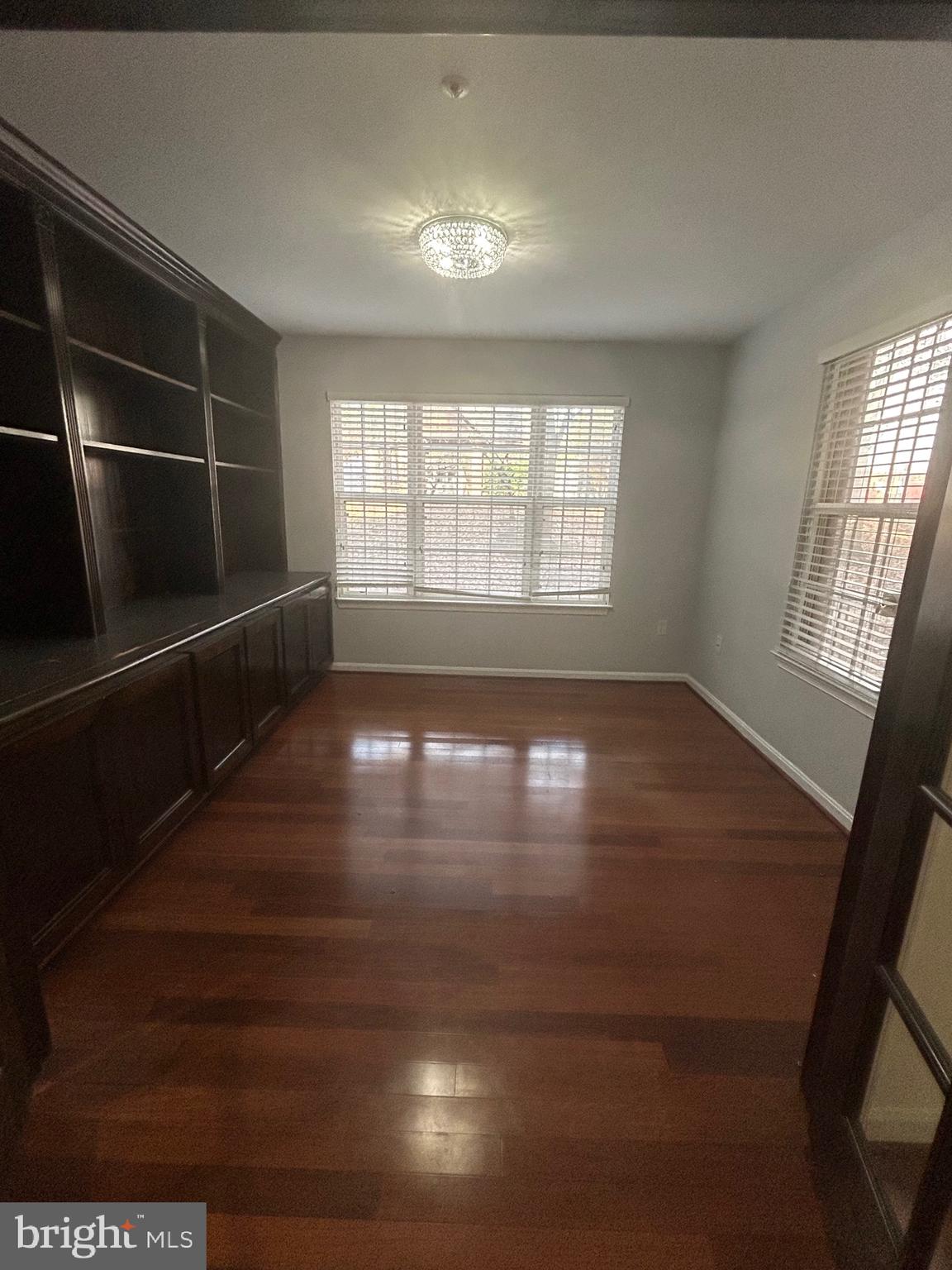 LAKE POINTE CONDOMINIUMS - Residential Lease