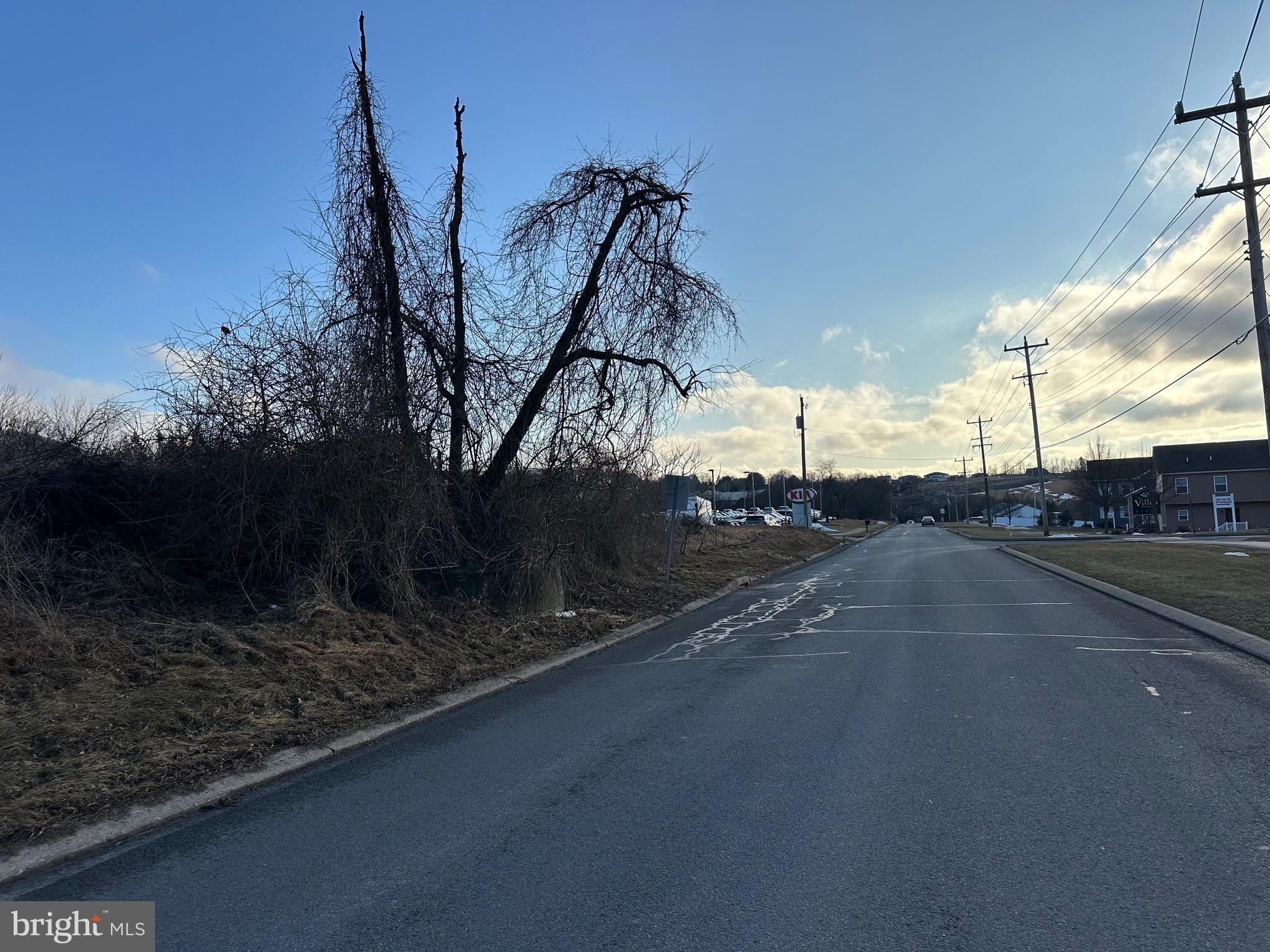 NONE AVAILABLE - Land