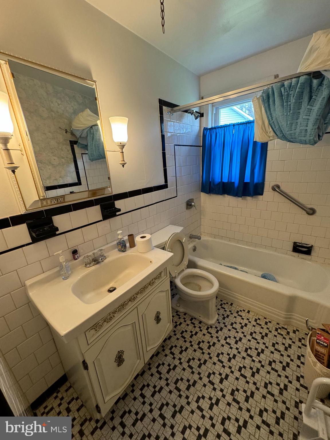 DELVALE PLACE - Residential