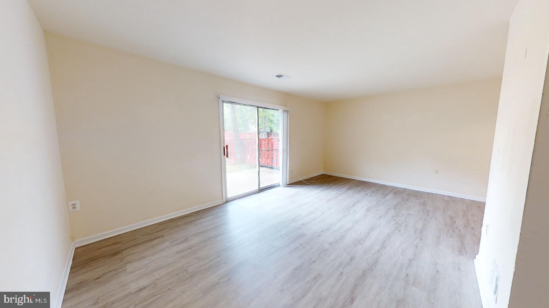 IRONGATE - Residential Lease