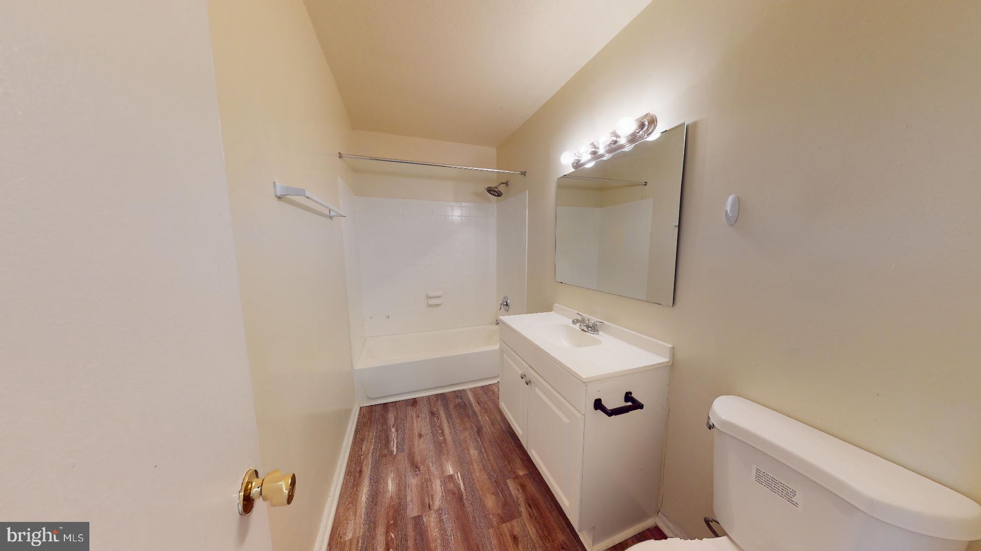 IRONGATE - Residential Lease