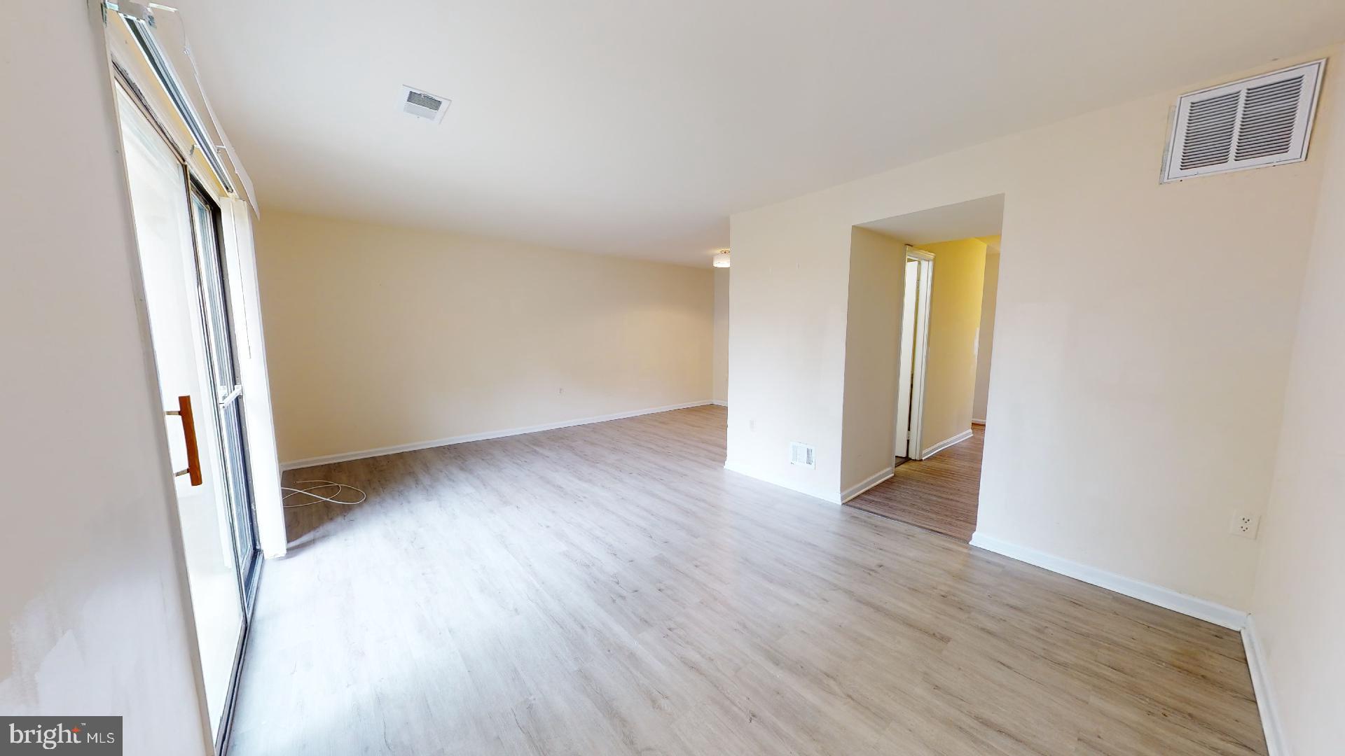 IRONGATE - Residential Lease