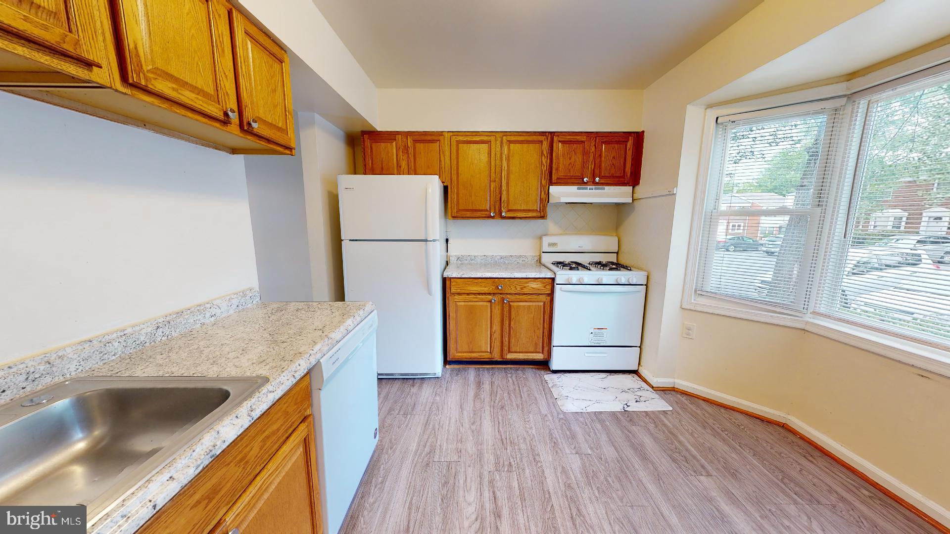 IRONGATE - Residential Lease