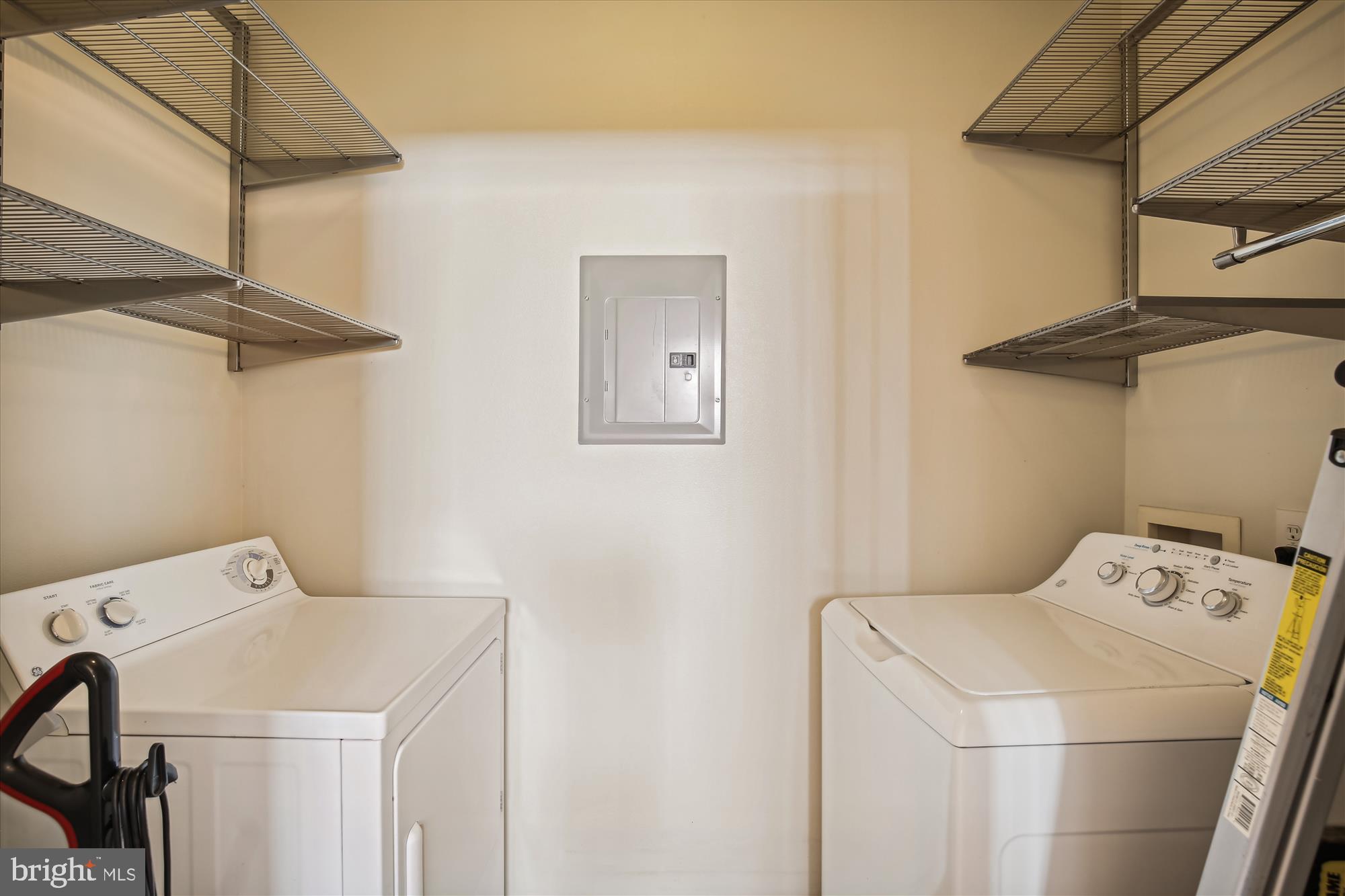 THE ASHMORE - Residential