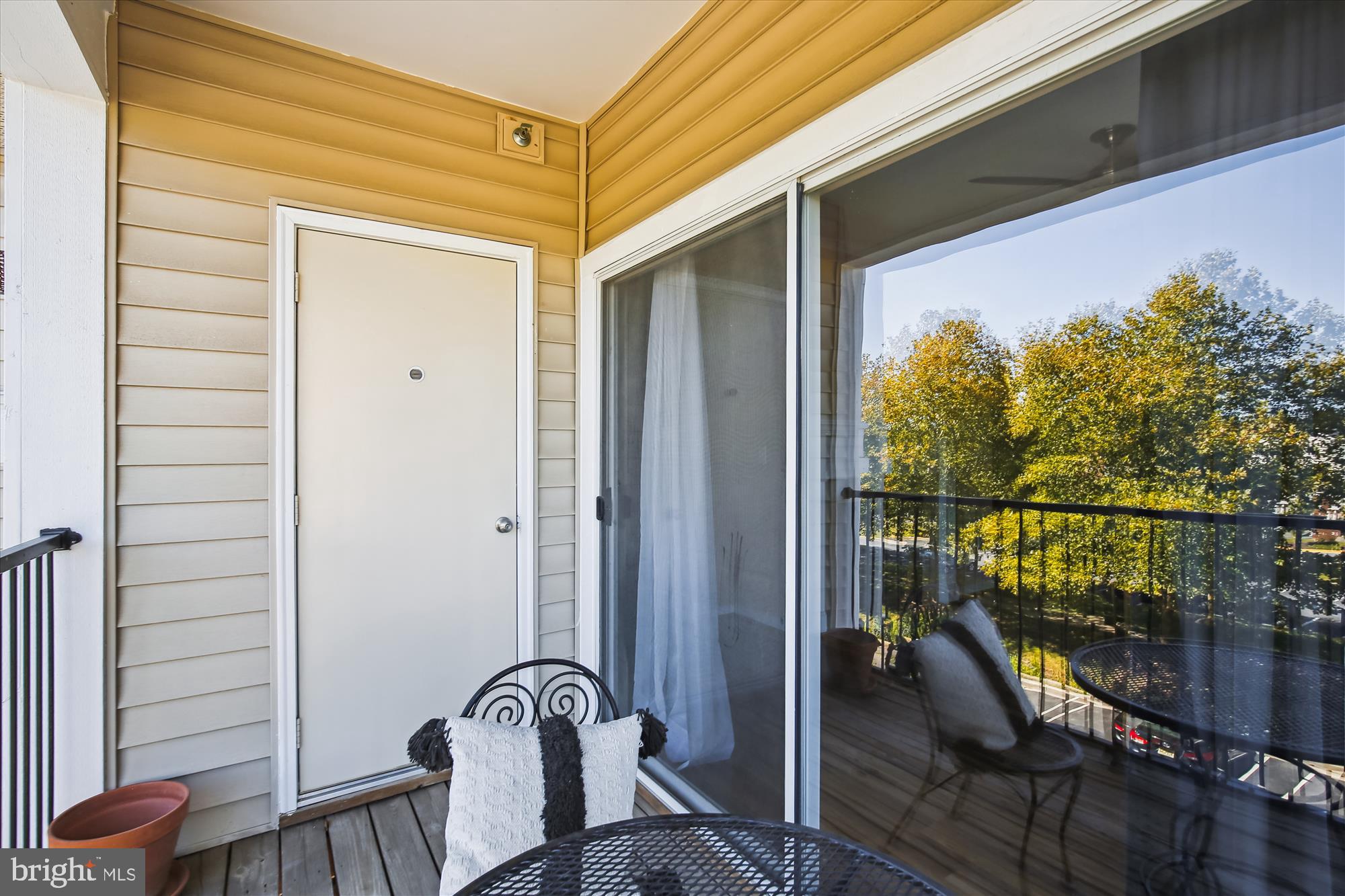 THE ASHMORE - Residential