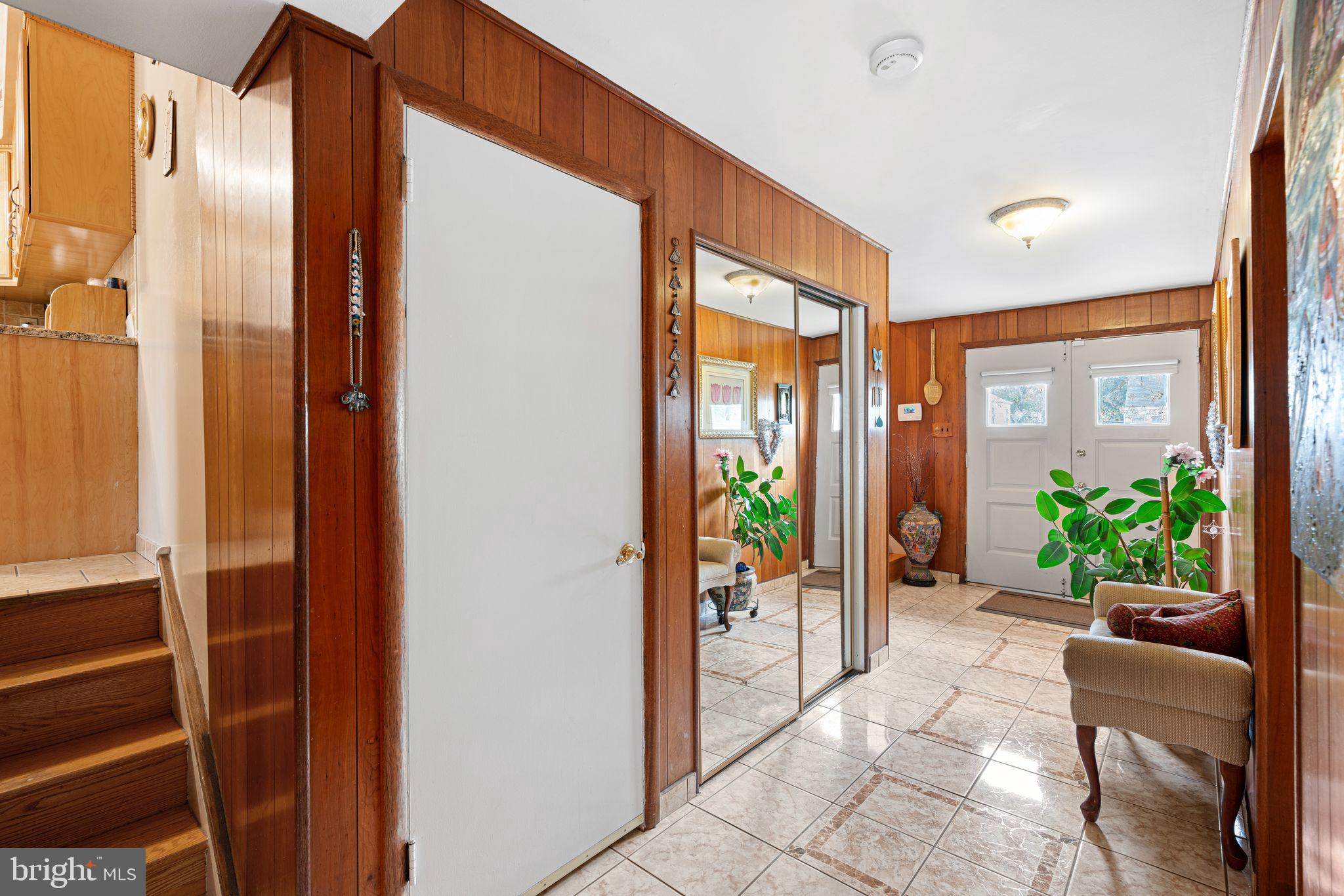 BUSTLETON - Residential