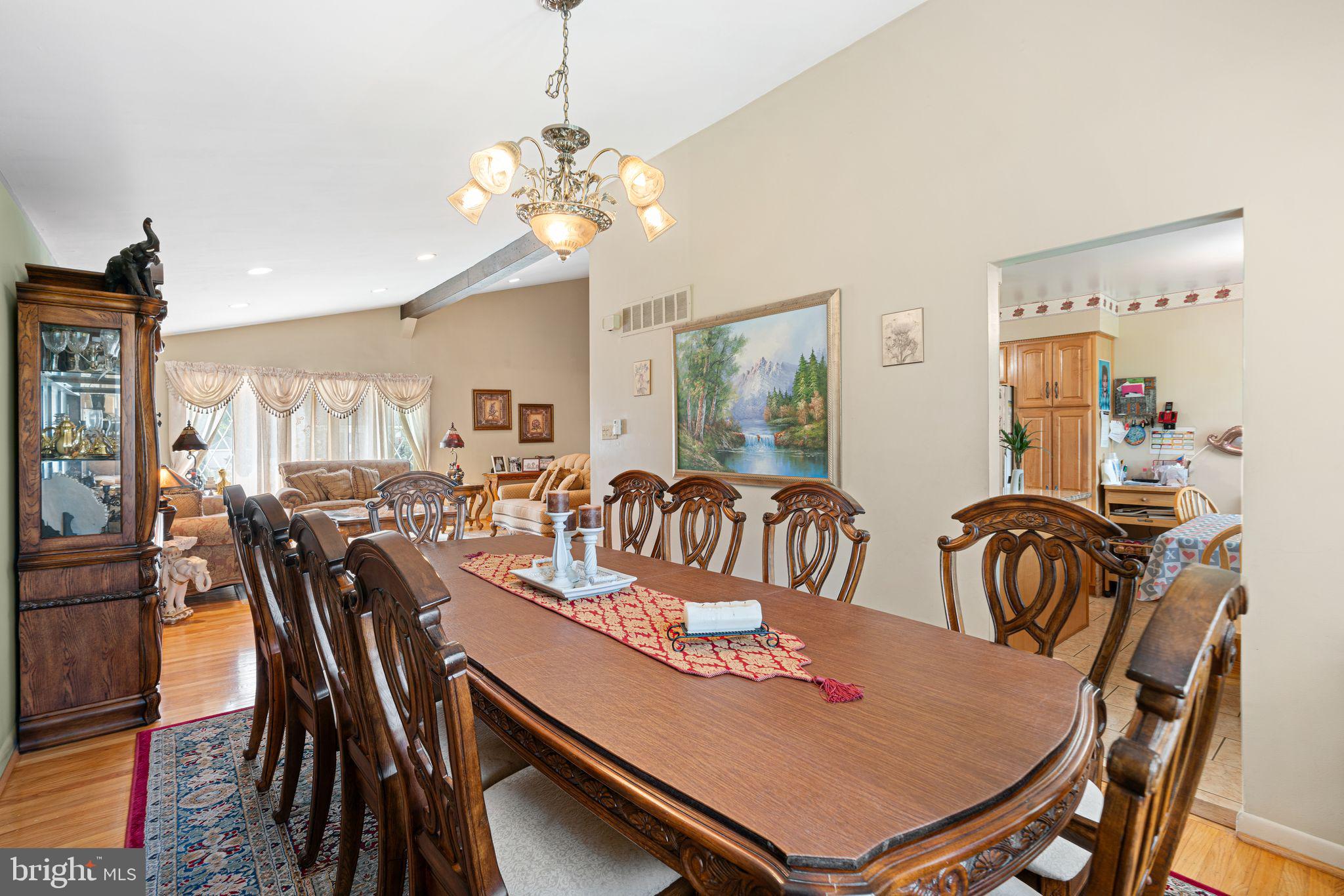 BUSTLETON - Residential