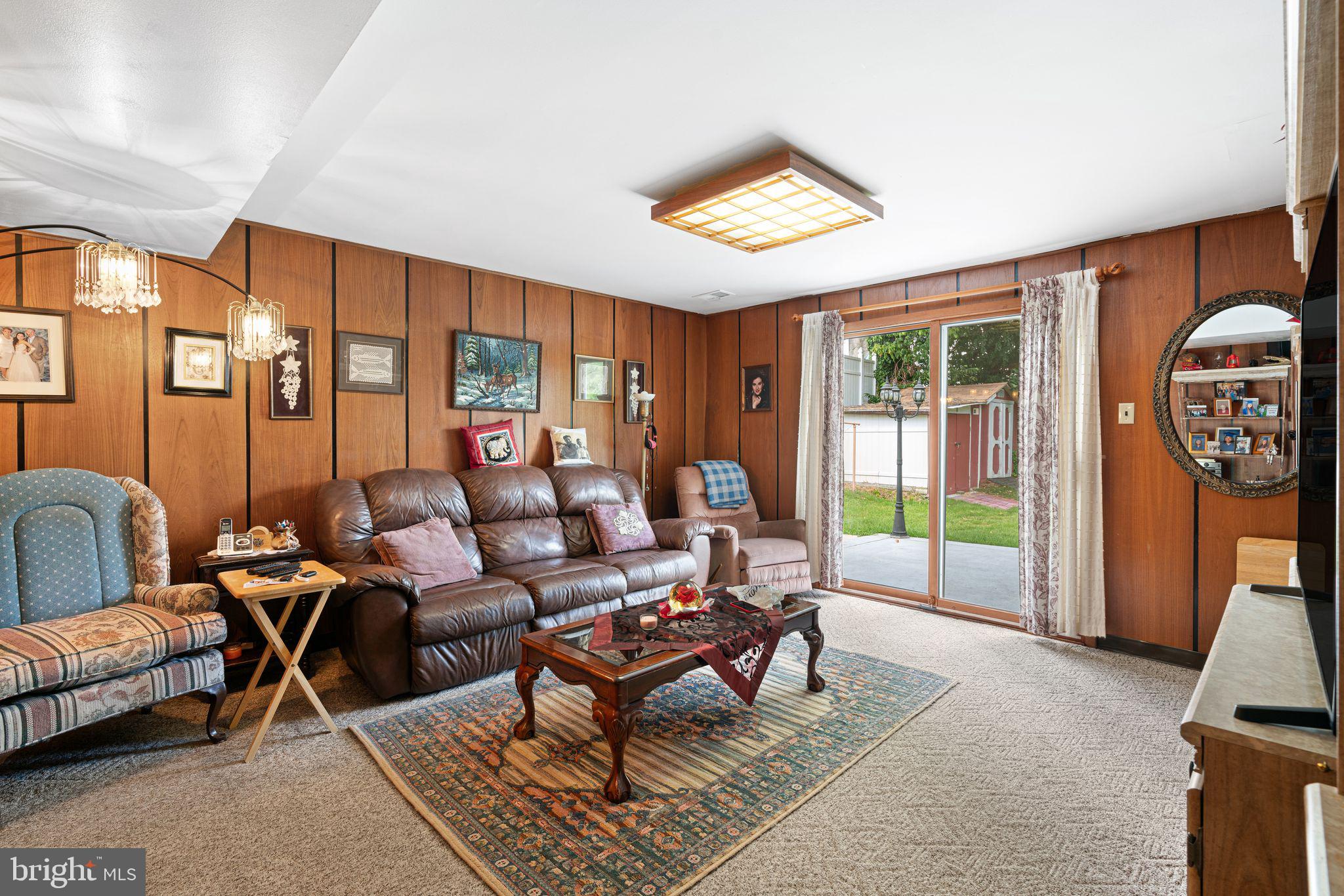 BUSTLETON - Residential