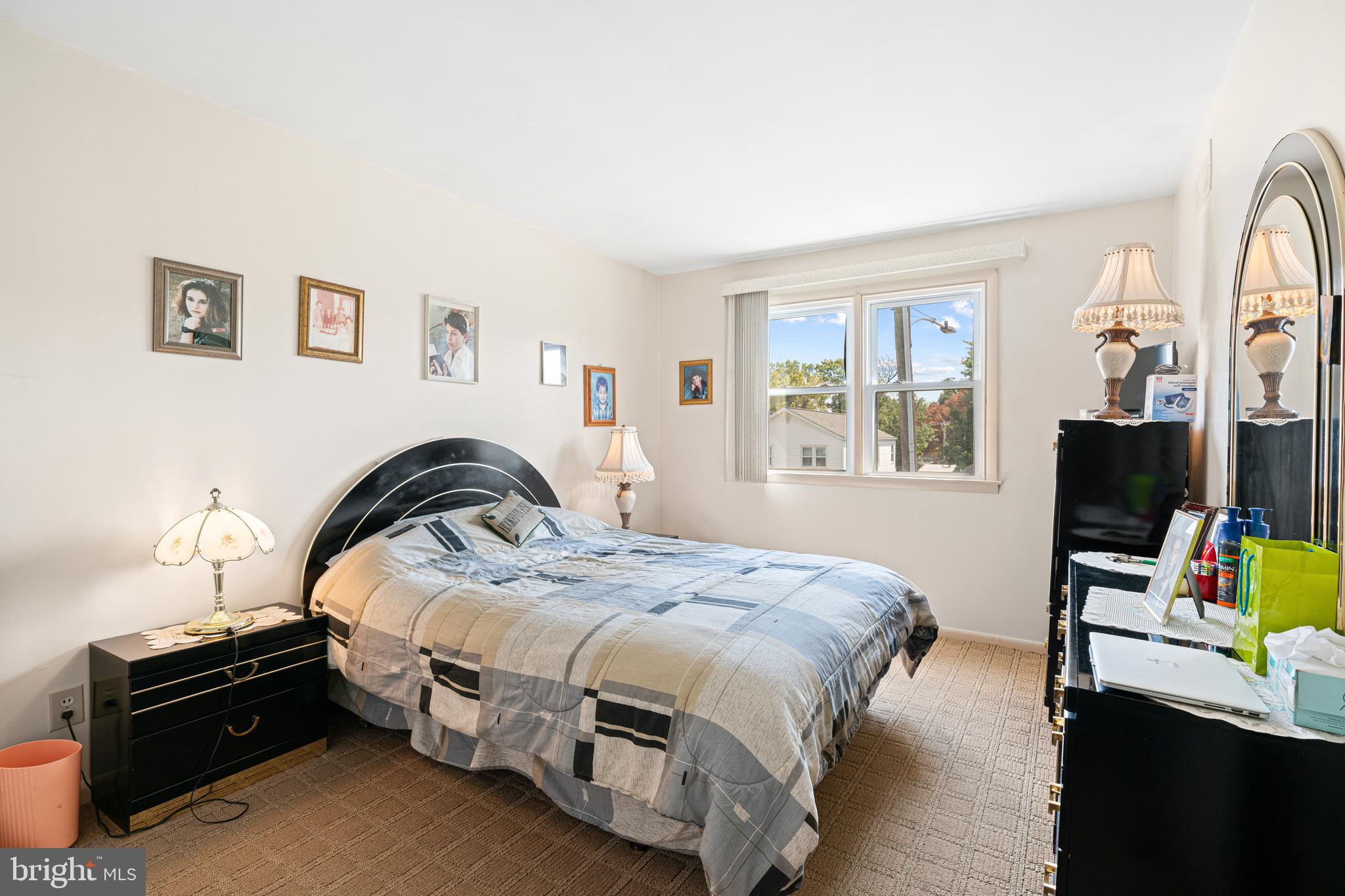 BUSTLETON - Residential