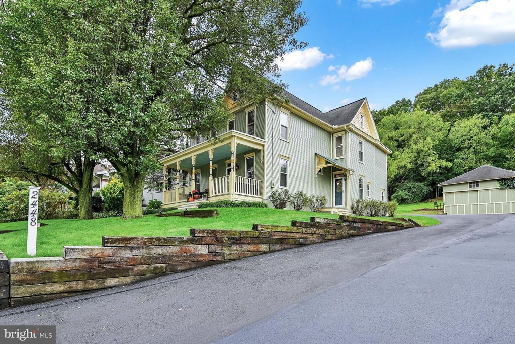 Photo of 2448 Lititz PIKE, Lancaster, PA 17601 (MLS # PALA2041308)